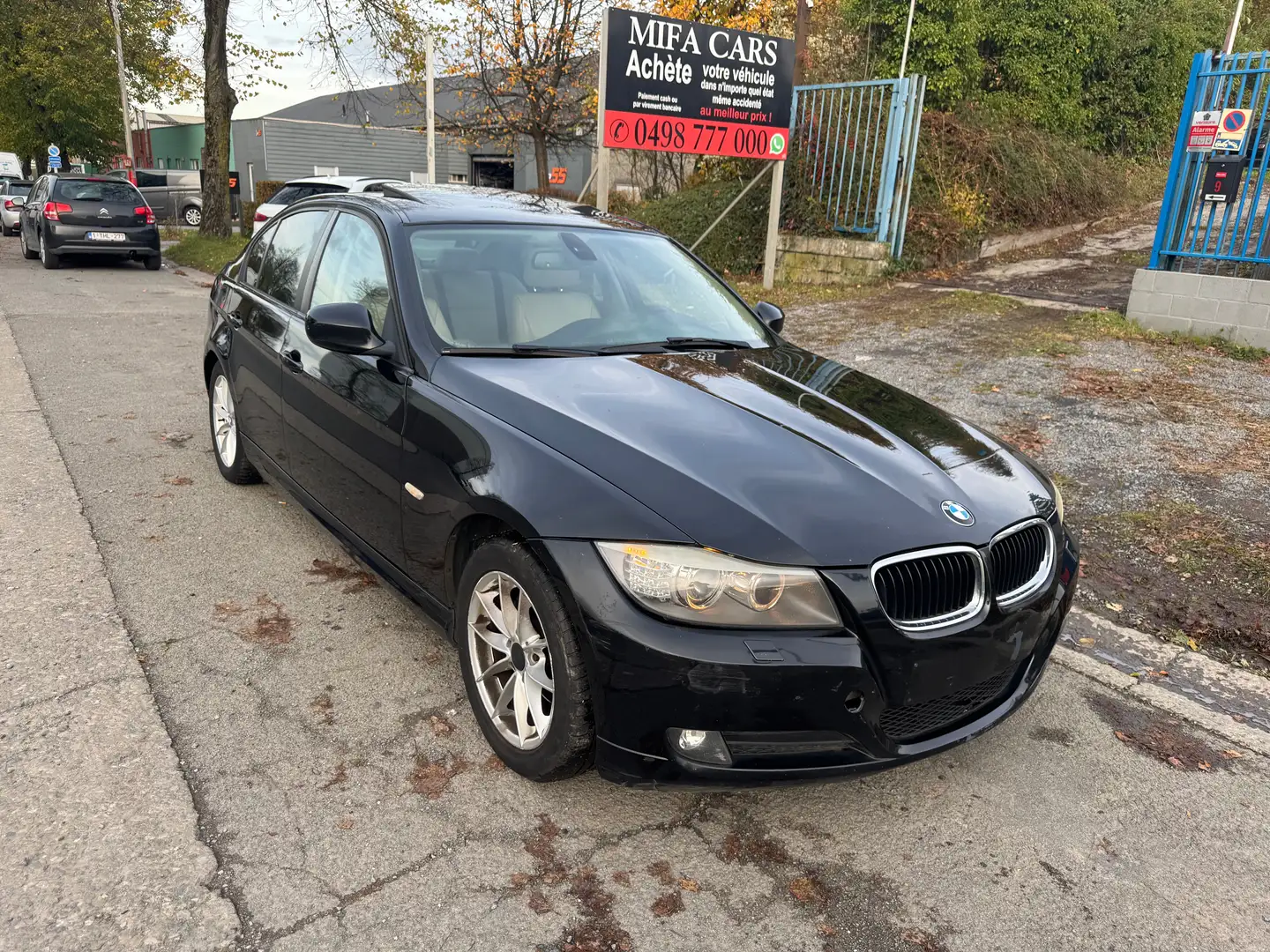 BMW 318 318 dA Noir - 2