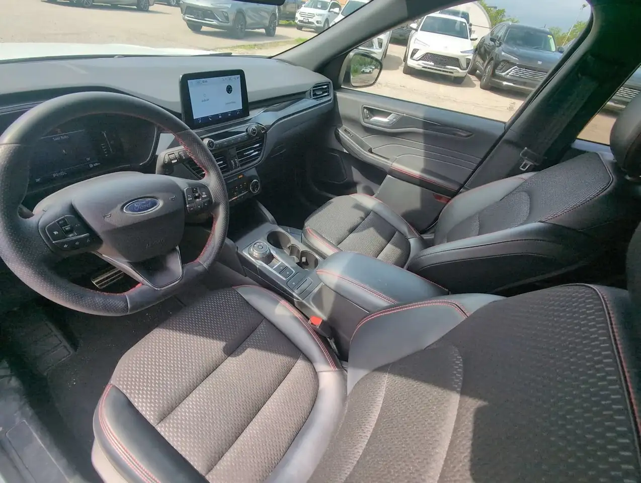 Ford Escape снимка Ford Escape