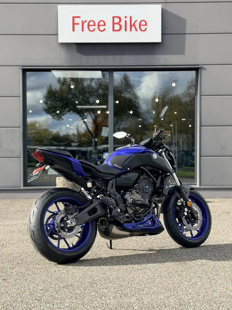 Yamaha MT-07 Bleu - 2