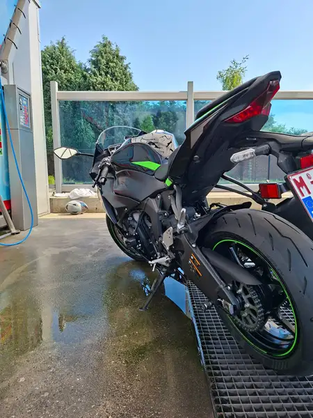 Kawasaki Ninja ZX-6R - foto 5