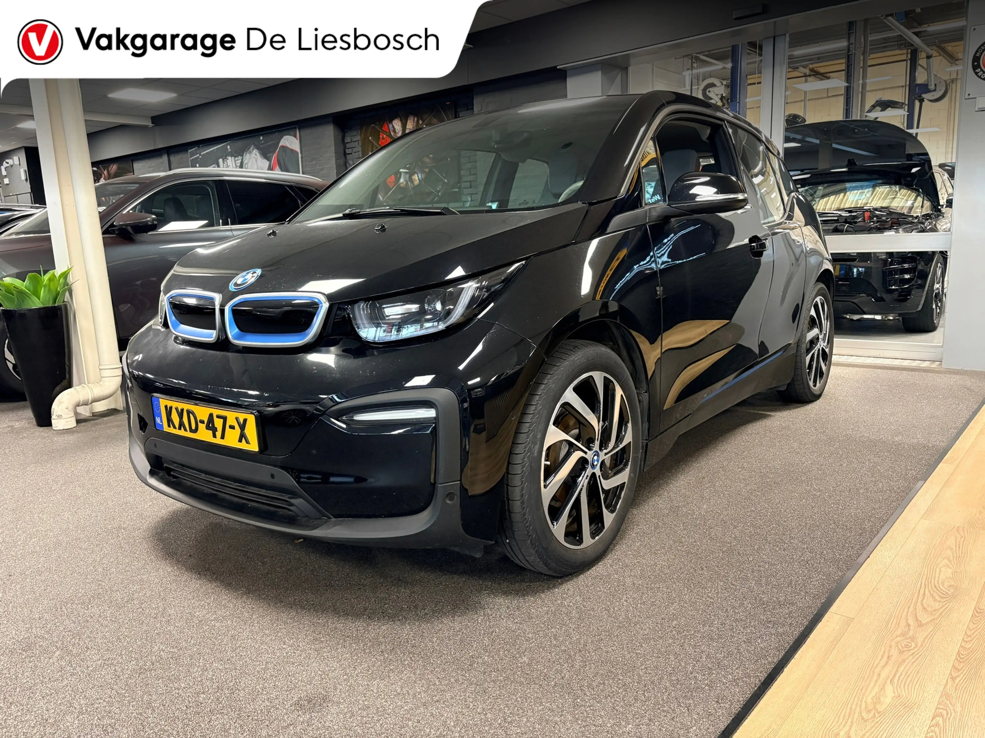 BMW i3 S 120Ah 42 kWh — photo 2