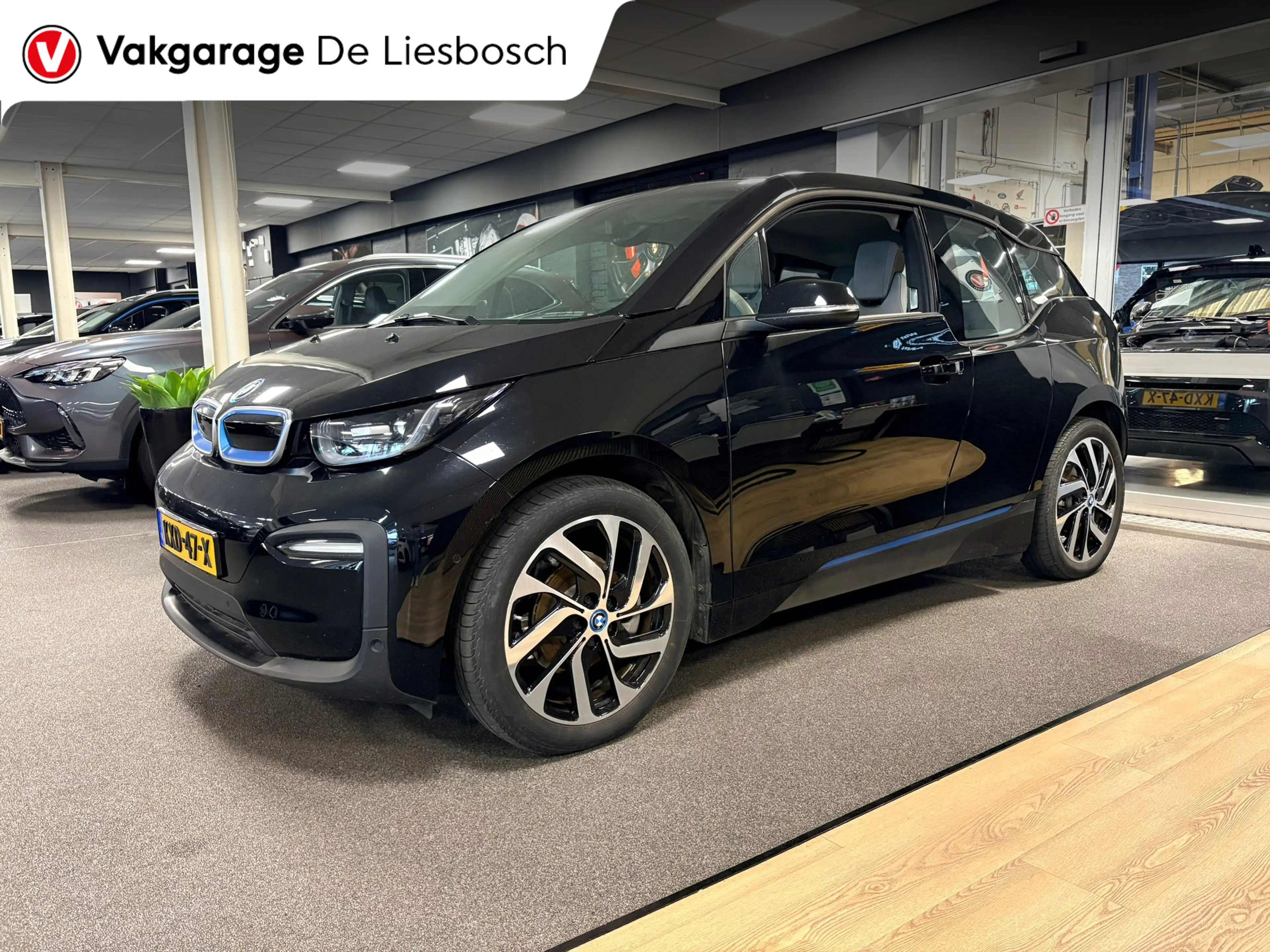 BMW i3 S 120Ah 42 kWh — photo 3