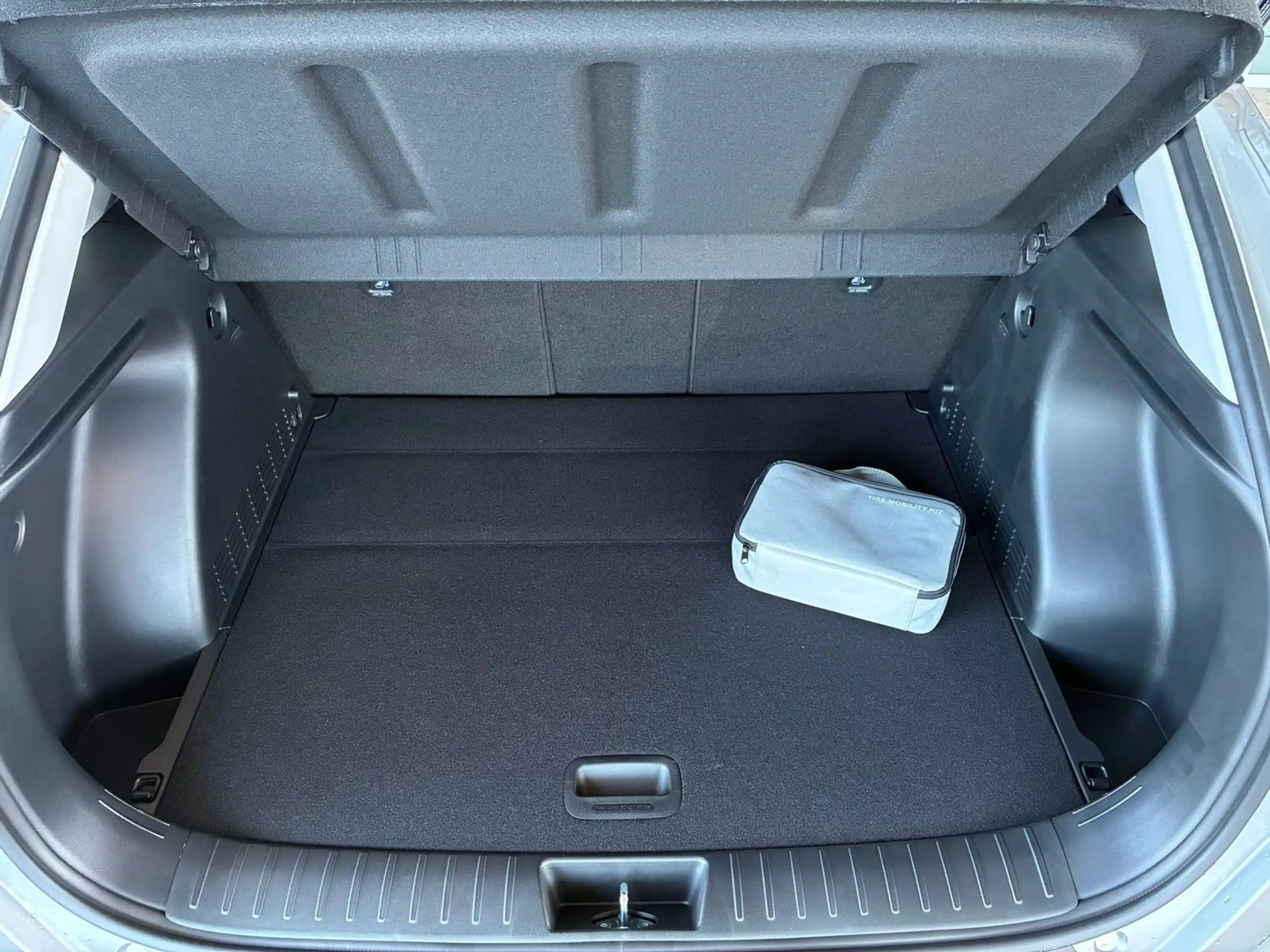 Hyundai KONA Comfort Plus 1.6 T-GDI DCT 4WD / Navi / ACC / Keyl — photo 8