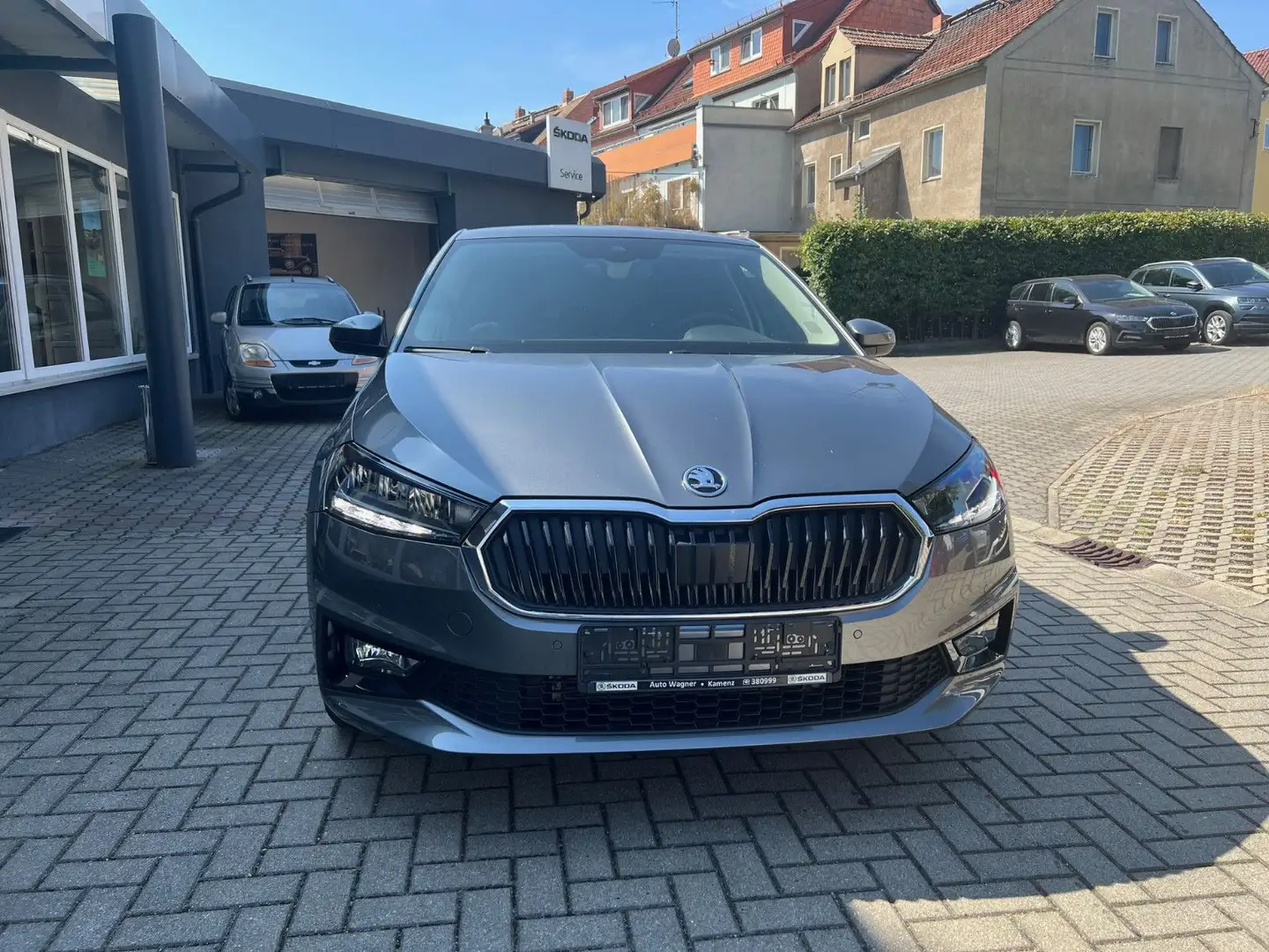 Skoda Fabia Top Selection 1.0TSI *KAM 2xEPH SH DAB APP Gris - 2