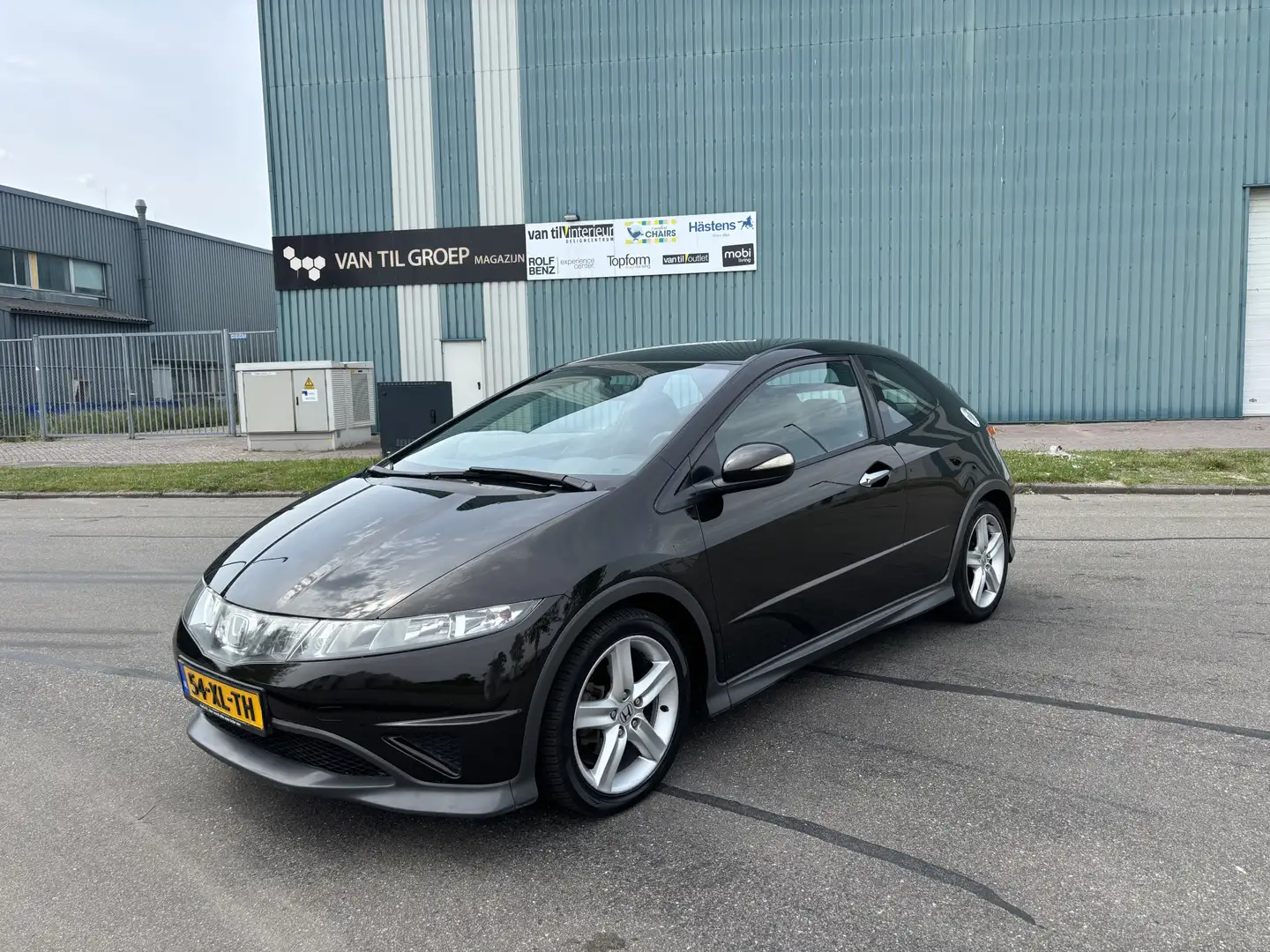 Honda Civic 1.8-16V Type S Automaat 141 PK. Onverwoestbare en Bruin - 1