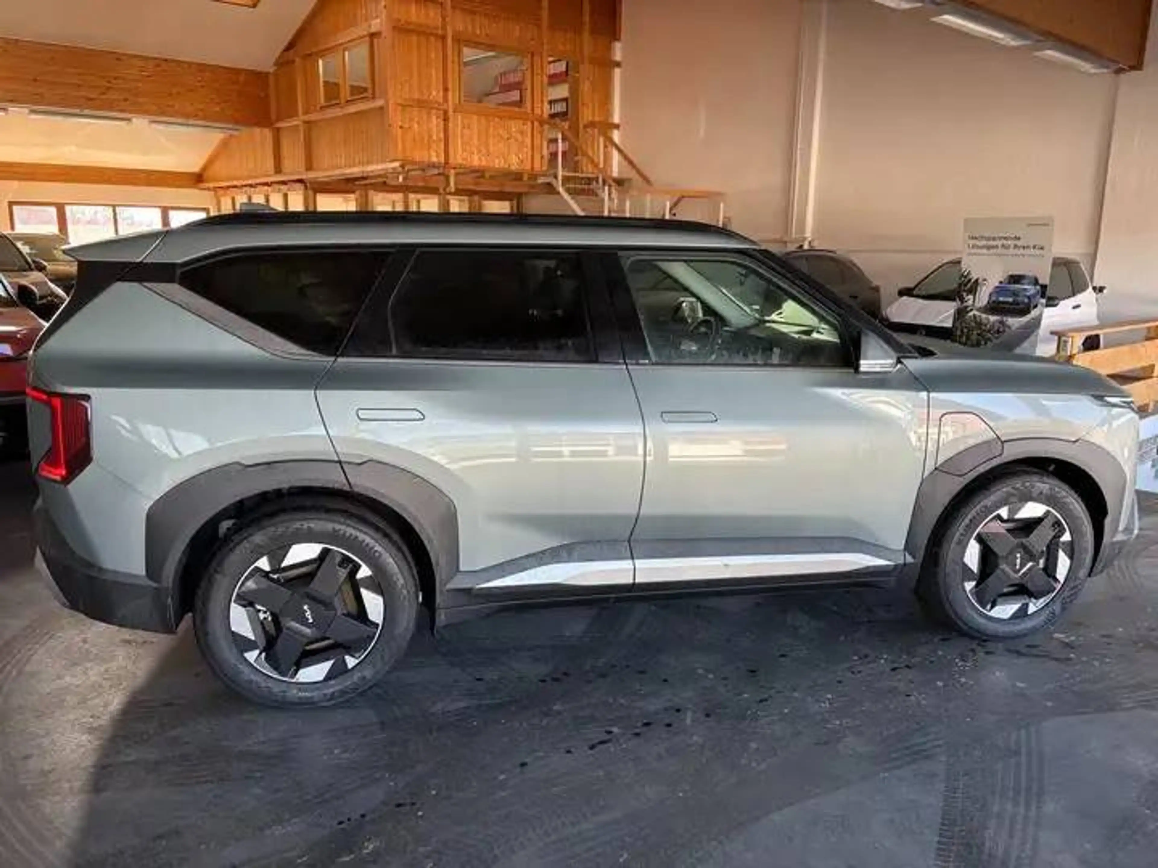 Kia EV5 Air — photo 6