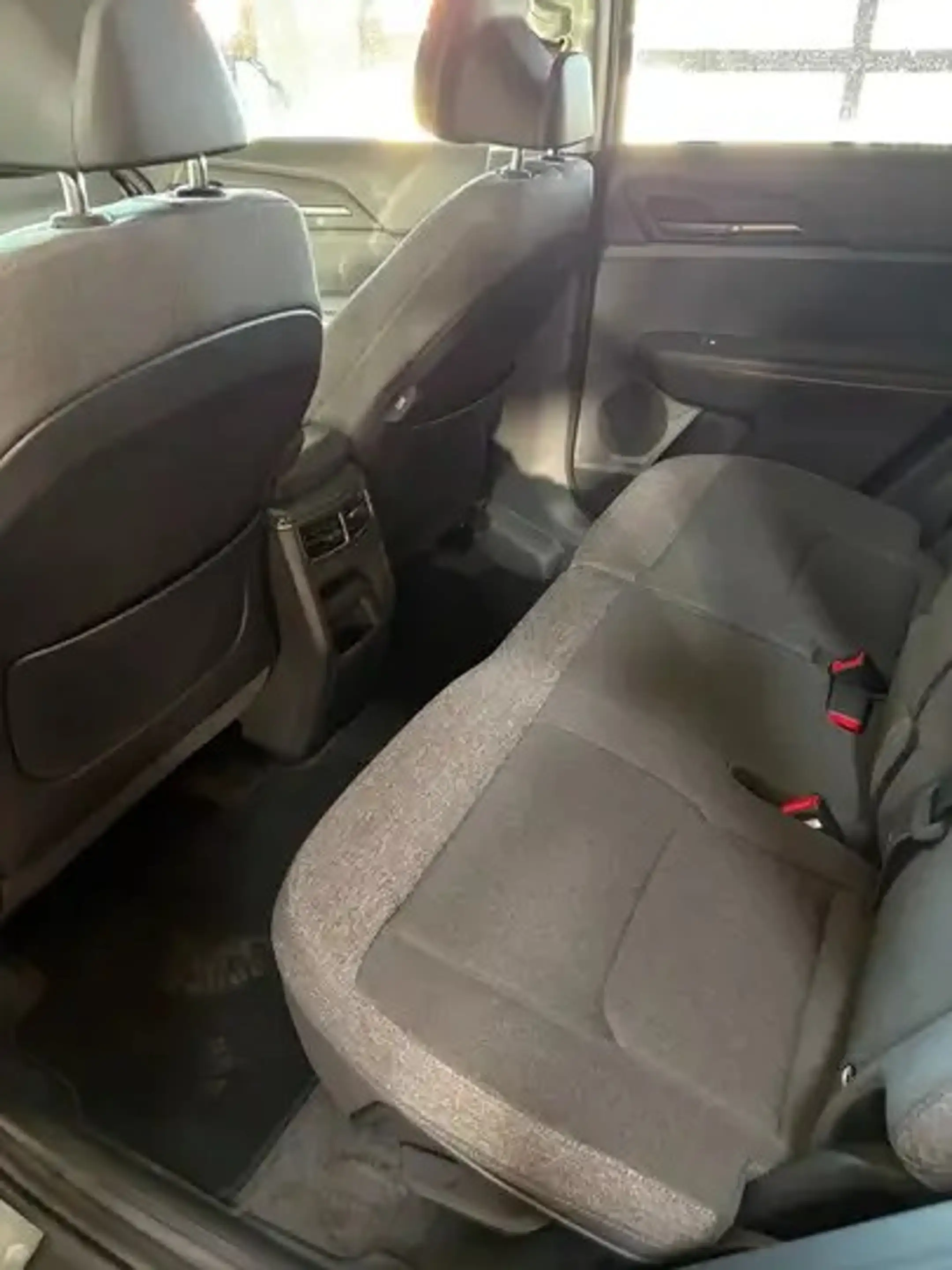 Kia EV5 Air — photo 13