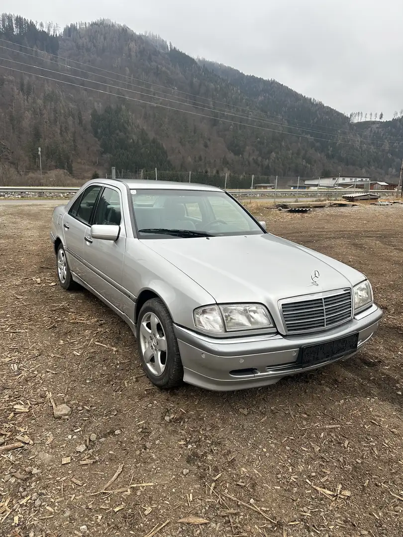 Mercedes-Benz C 250 Elegance TD - 2