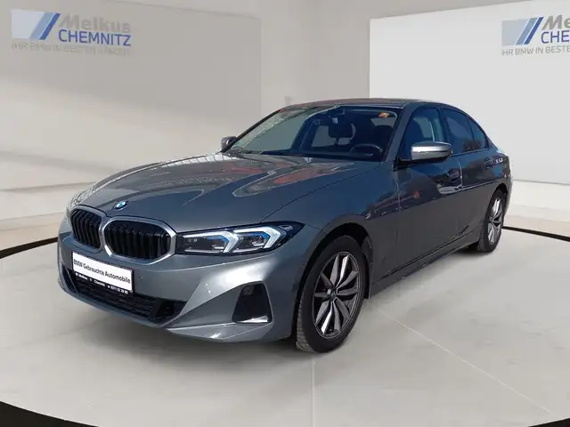 BMW 318 i M-Sportautomatik/Head- Up/ada LED/Parkassi Plus/