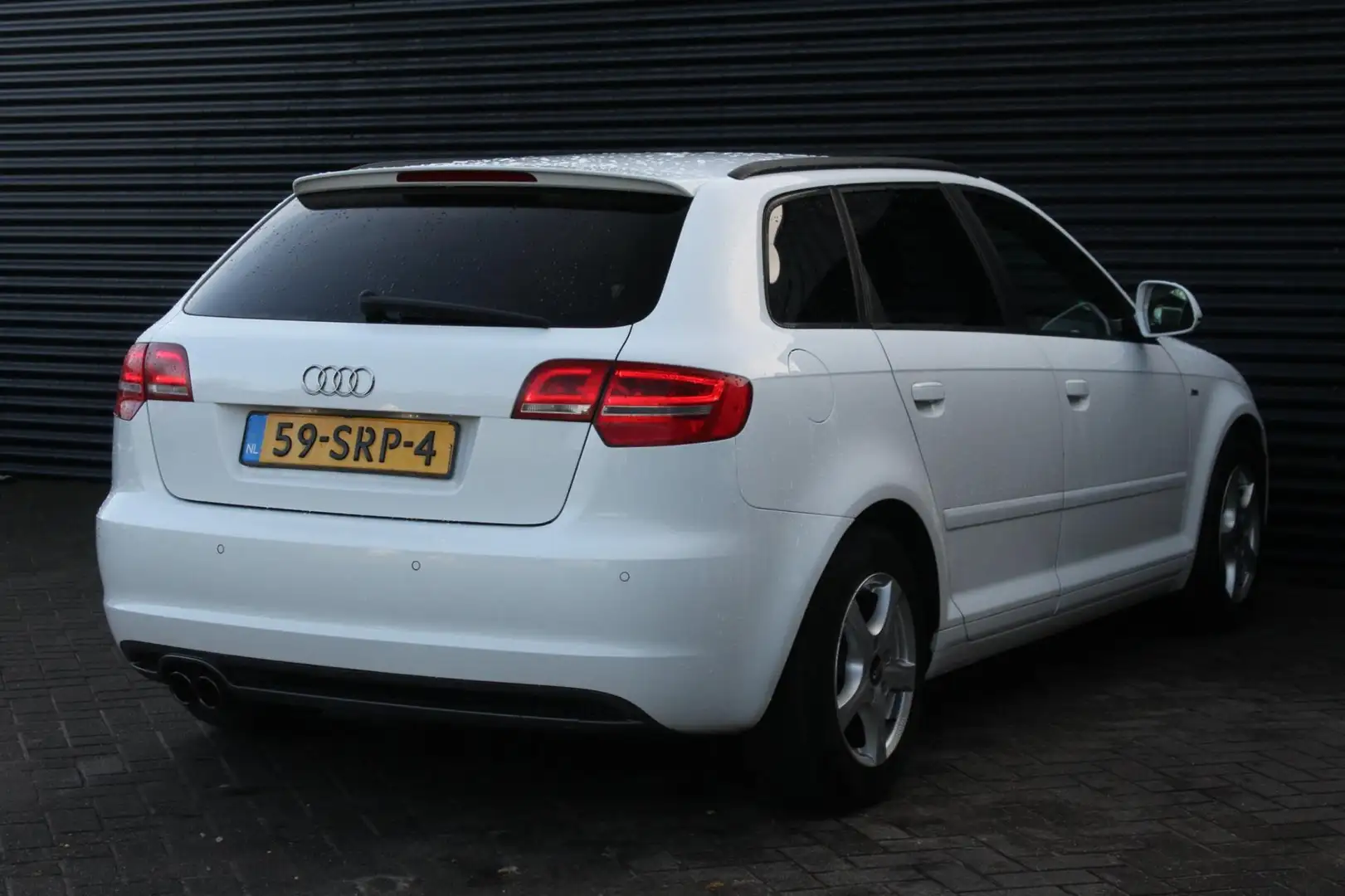 Audi A3 1.4 TFSI Attraction | S-line | Navi | Zwart optiek Bianco - 2