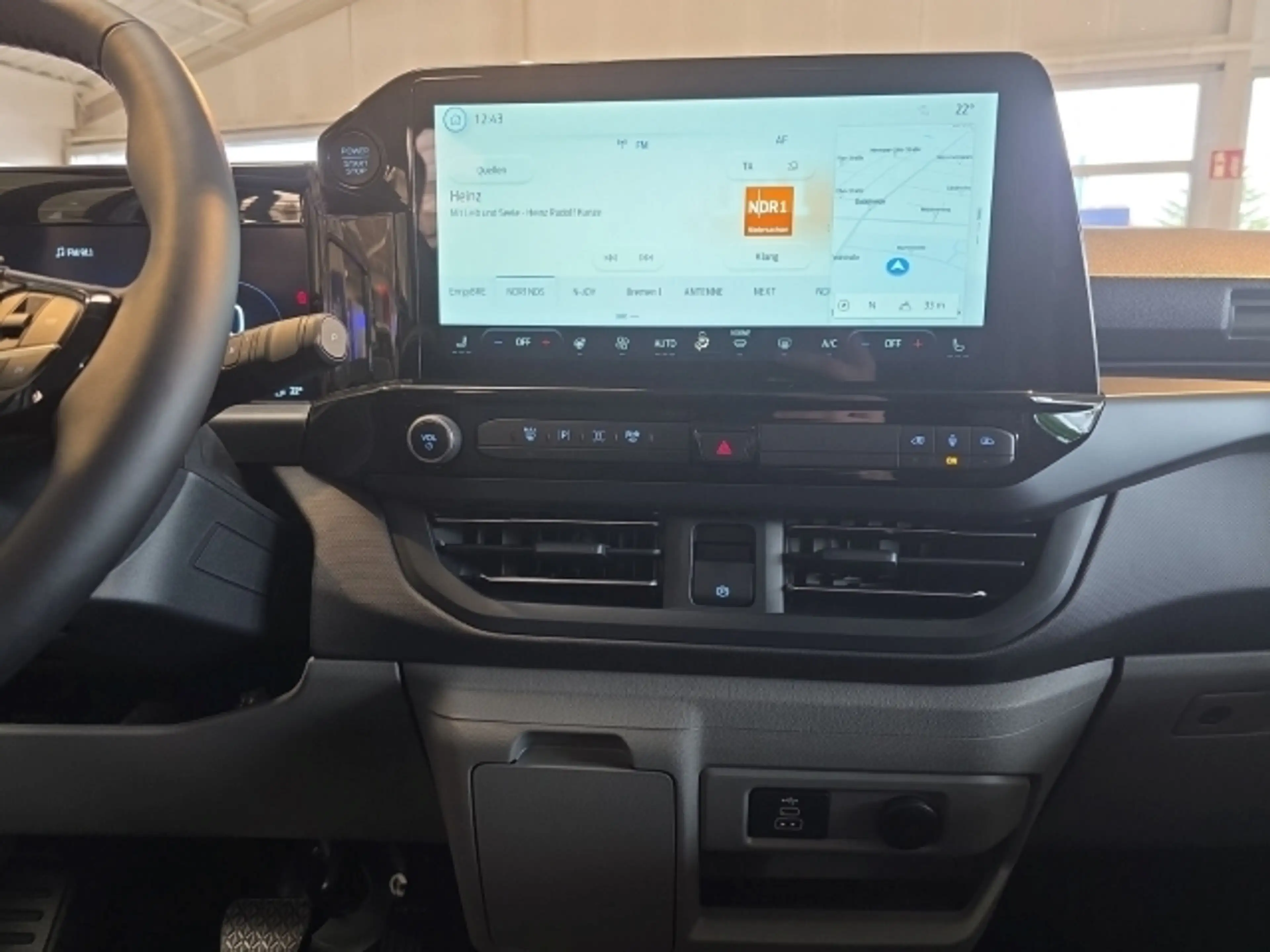 Ford Tourneo Custom Sonderaktion 0% Finanz. ab 365€ mtl. Bus 320 L1 Ti — photo 13