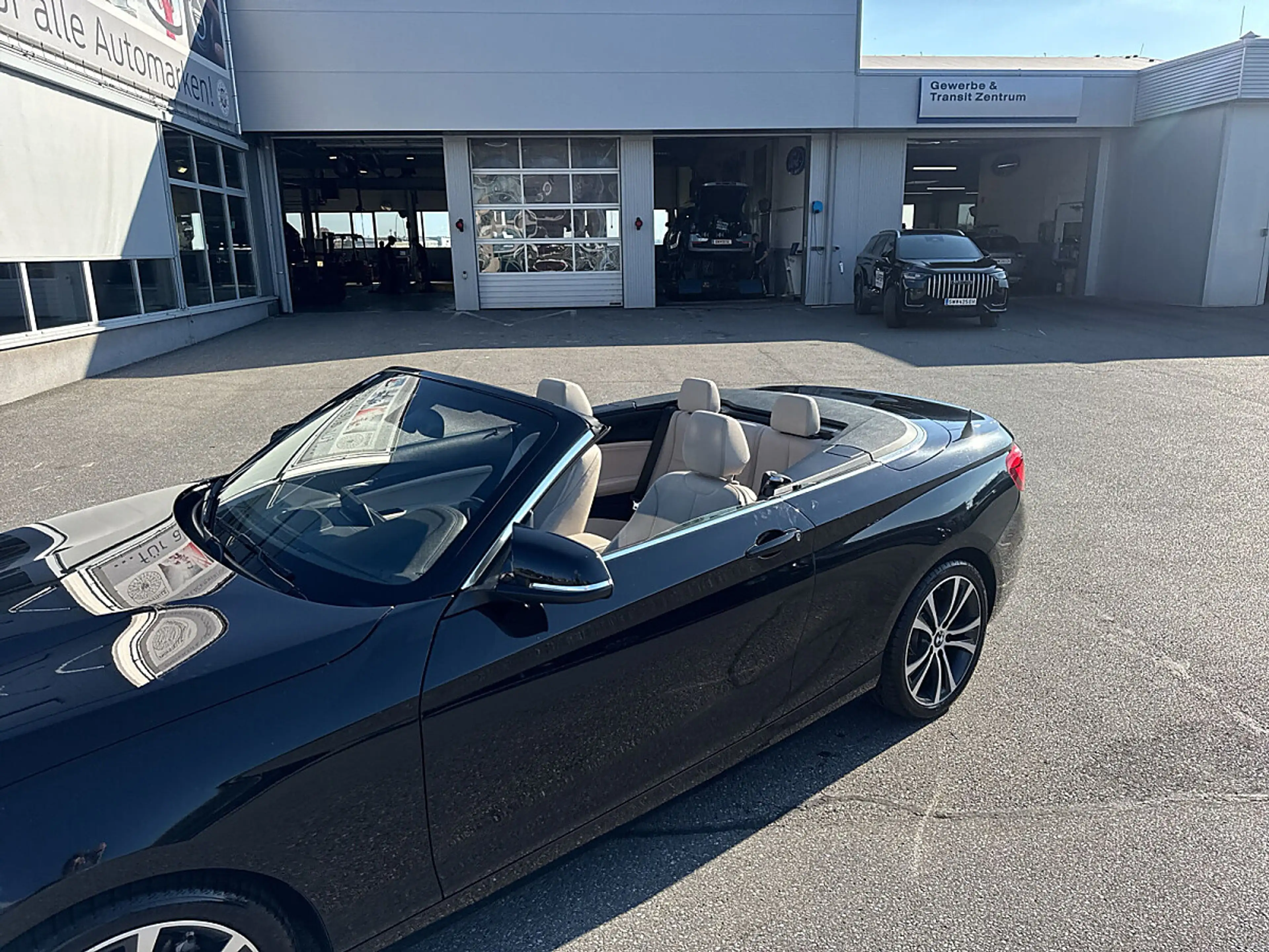BMW 225 d Sport Line — photo 12