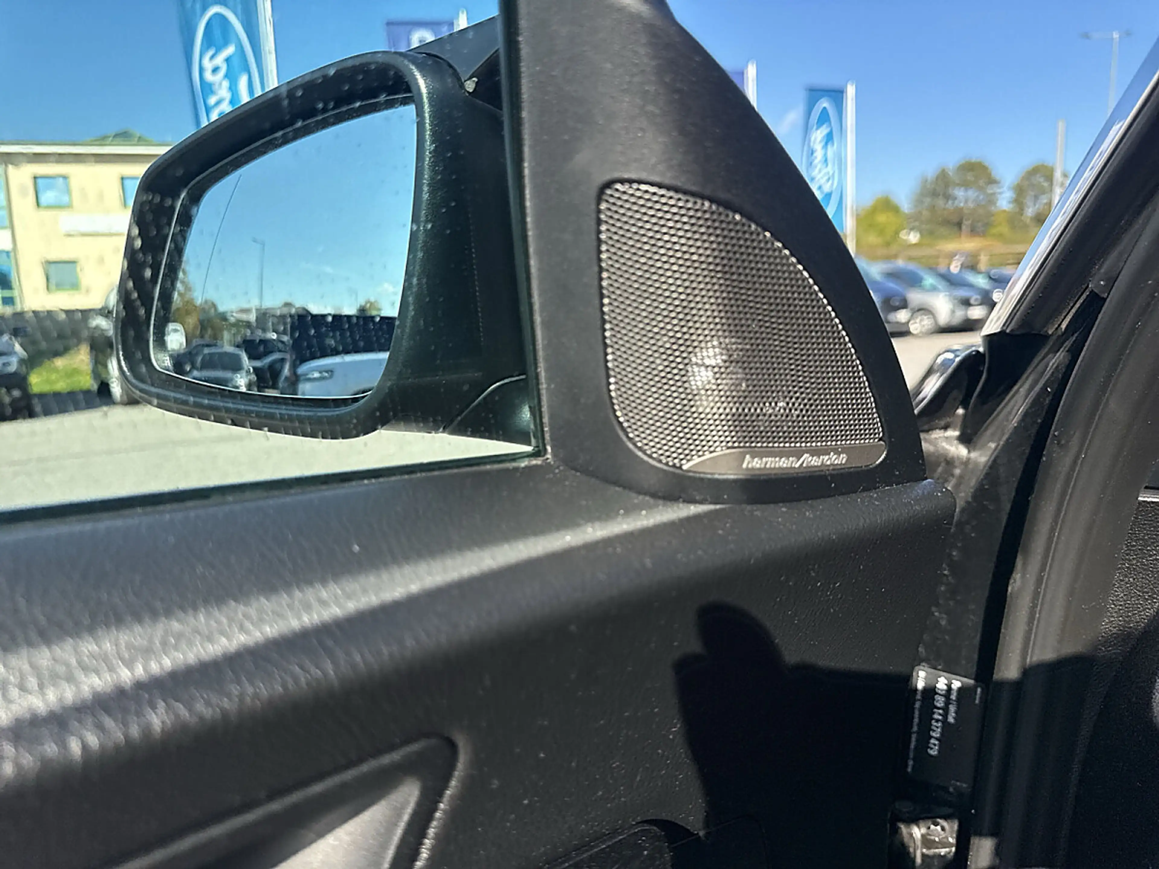 BMW 225 d Sport Line — photo 15