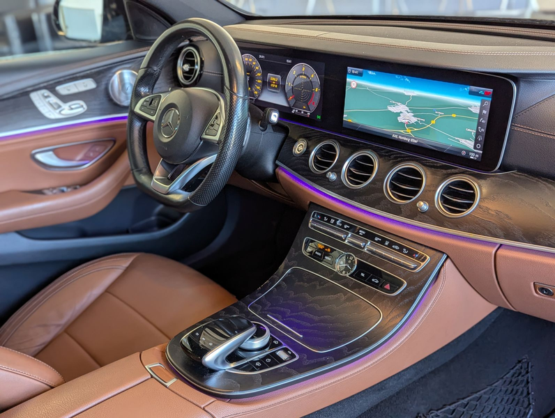 Mercedes-Benz E 350 d Limo AMG NappaMultibeam StHz. Memory — photo 15