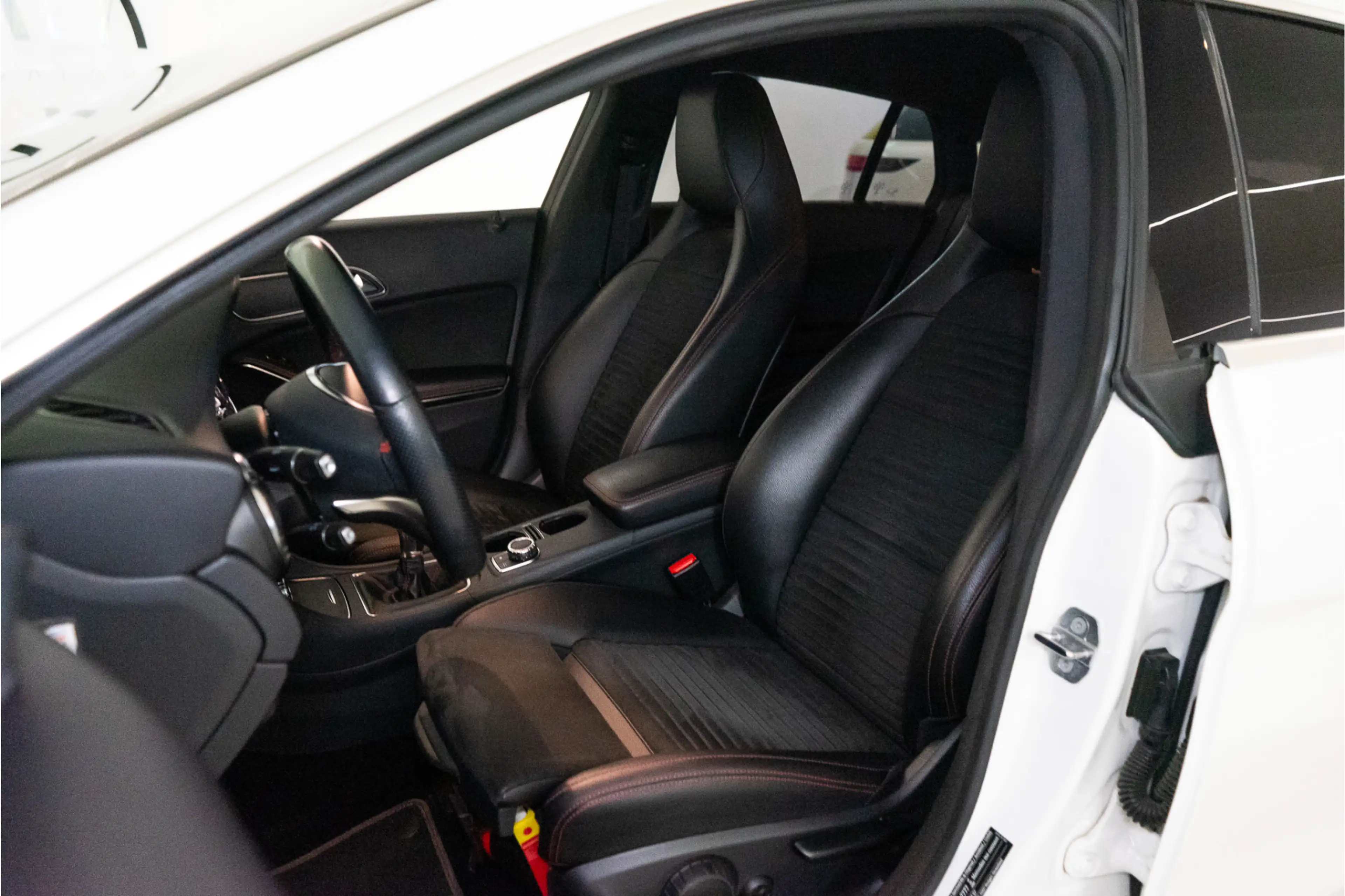 Mercedes-Benz CLA 180 Shooting Brake AMG 123PK | LED | Stoelverw. | Came — photo 15