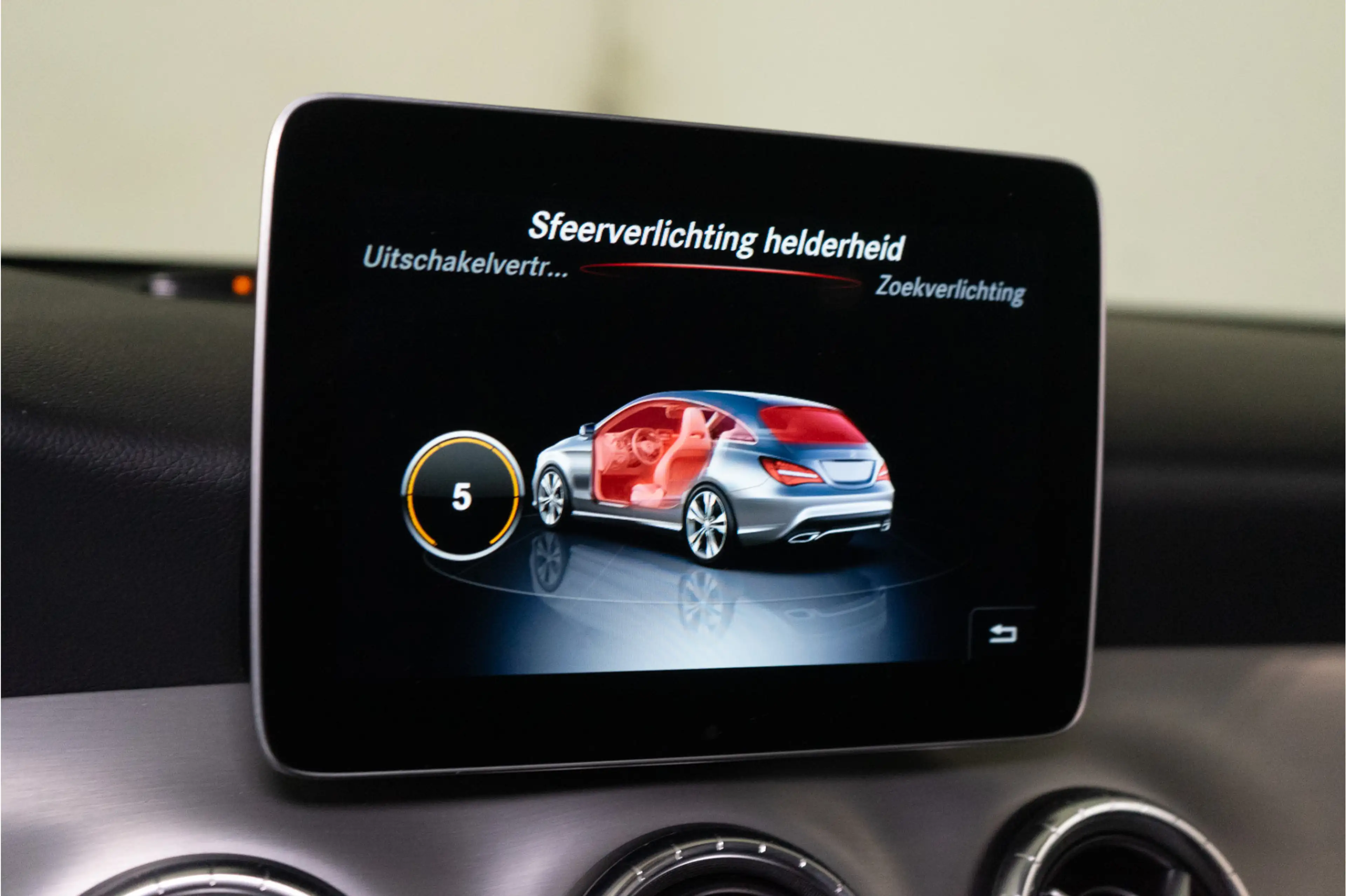 Mercedes-Benz CLA 180 Shooting Brake AMG 123PK | LED | Stoelverw. | Came — photo 29