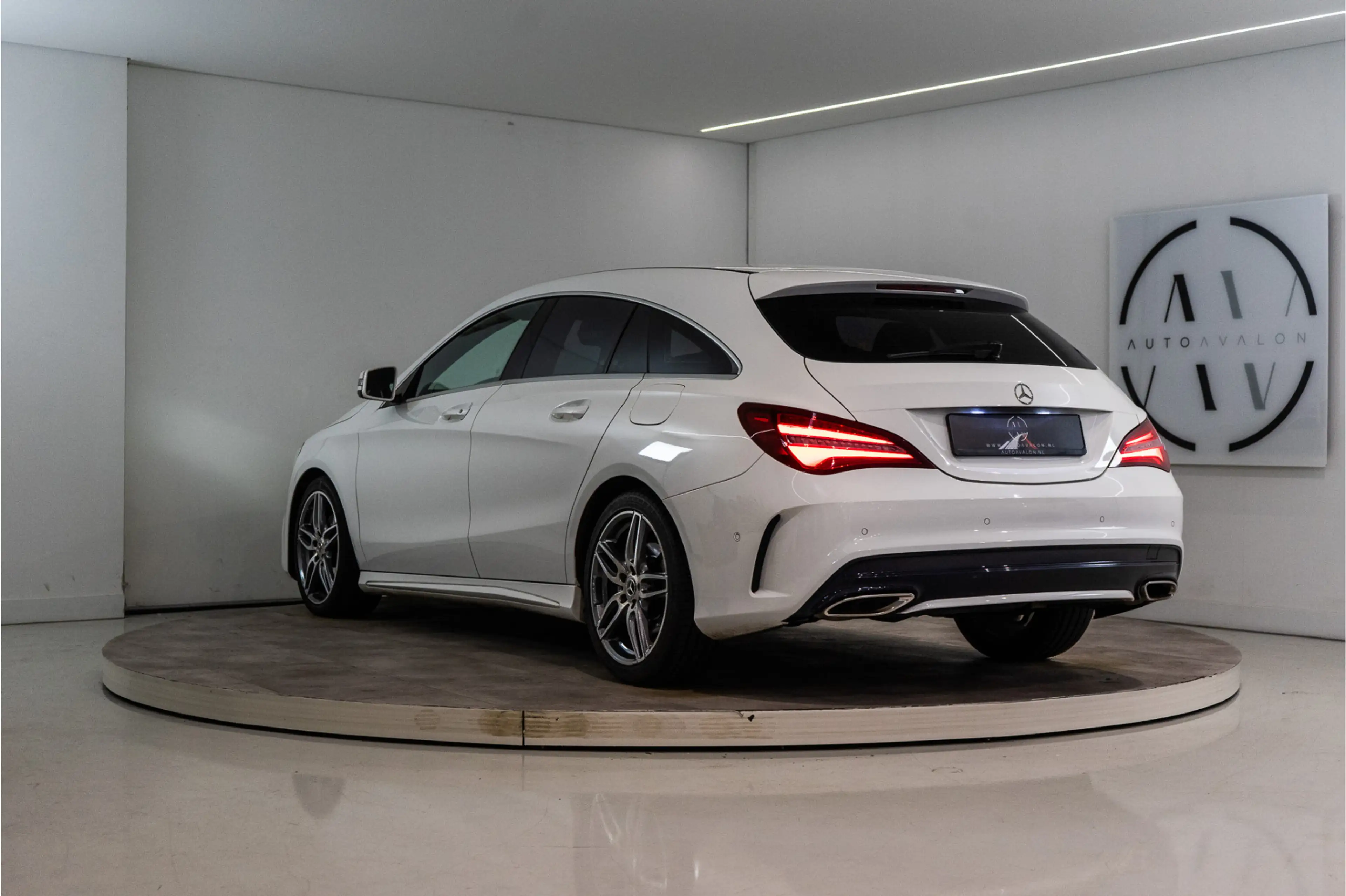 Mercedes-Benz CLA 180 Shooting Brake AMG 123PK | LED | Stoelverw. | Came — photo 2