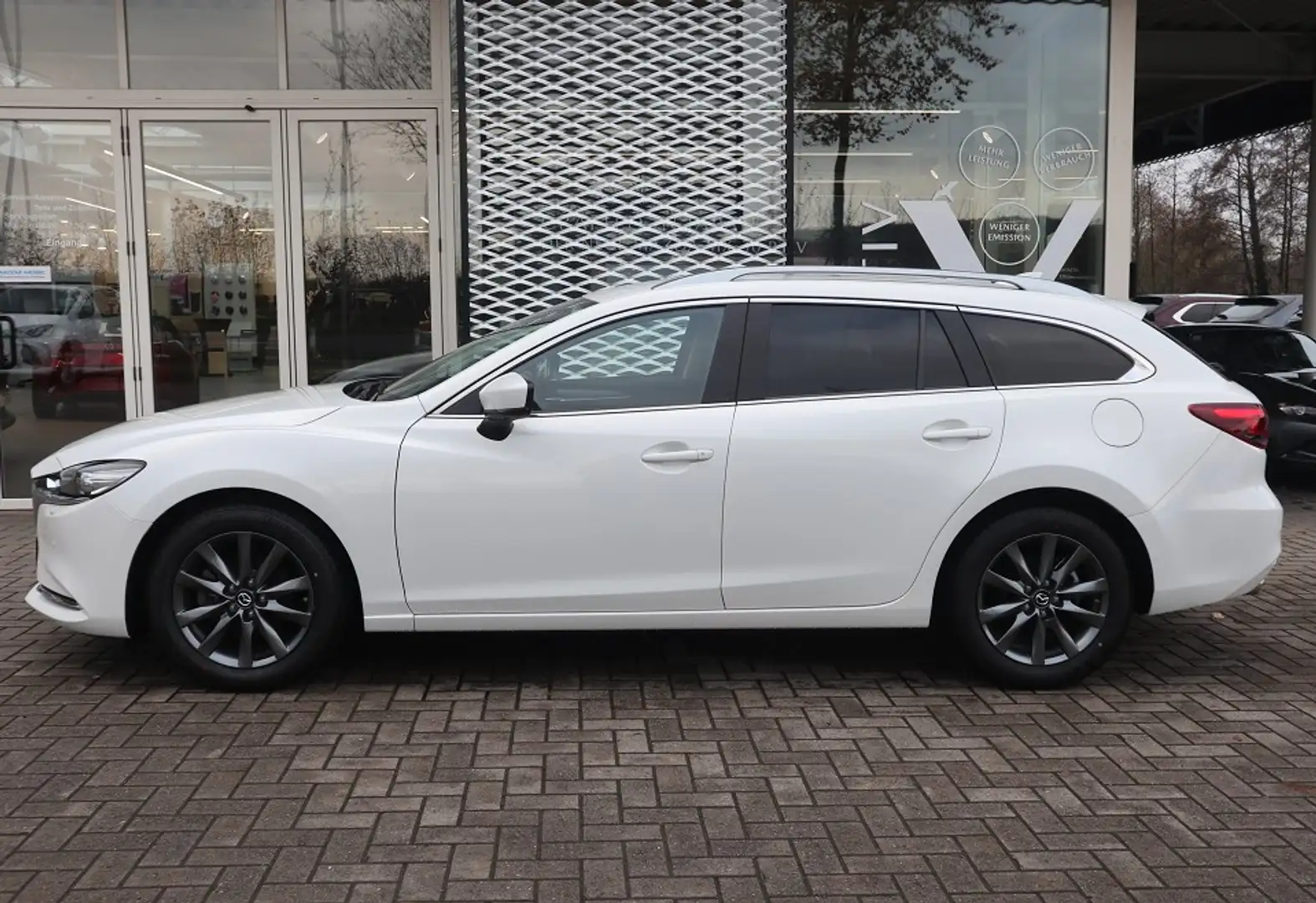 Mazda 6 Center-Line G-165 NAVI ACAA MRCC SHZ 360° HUD VOLL White - 2