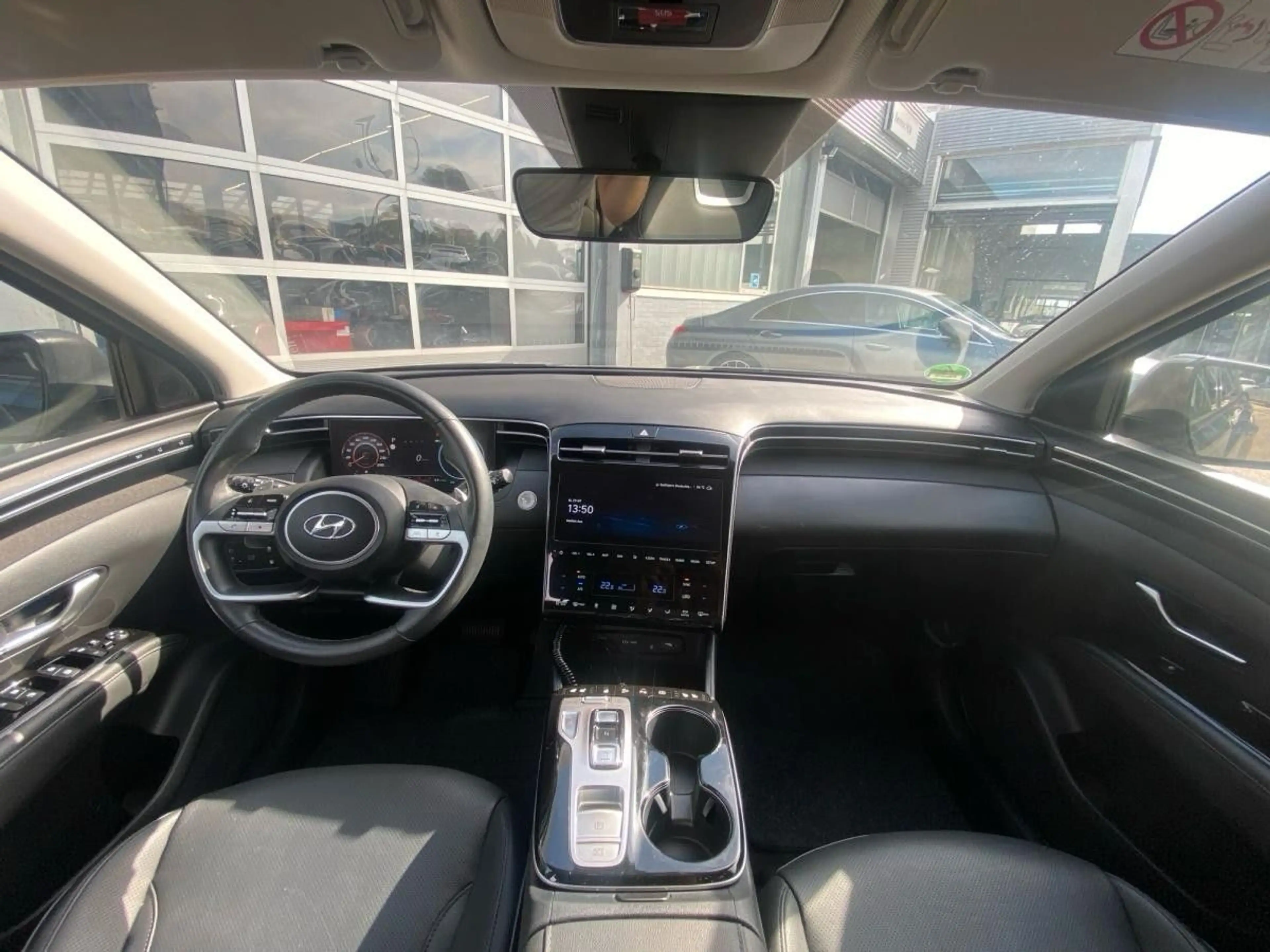 Hyundai TUCSON Prime Plug-In Hybrid 4WD — photo 11