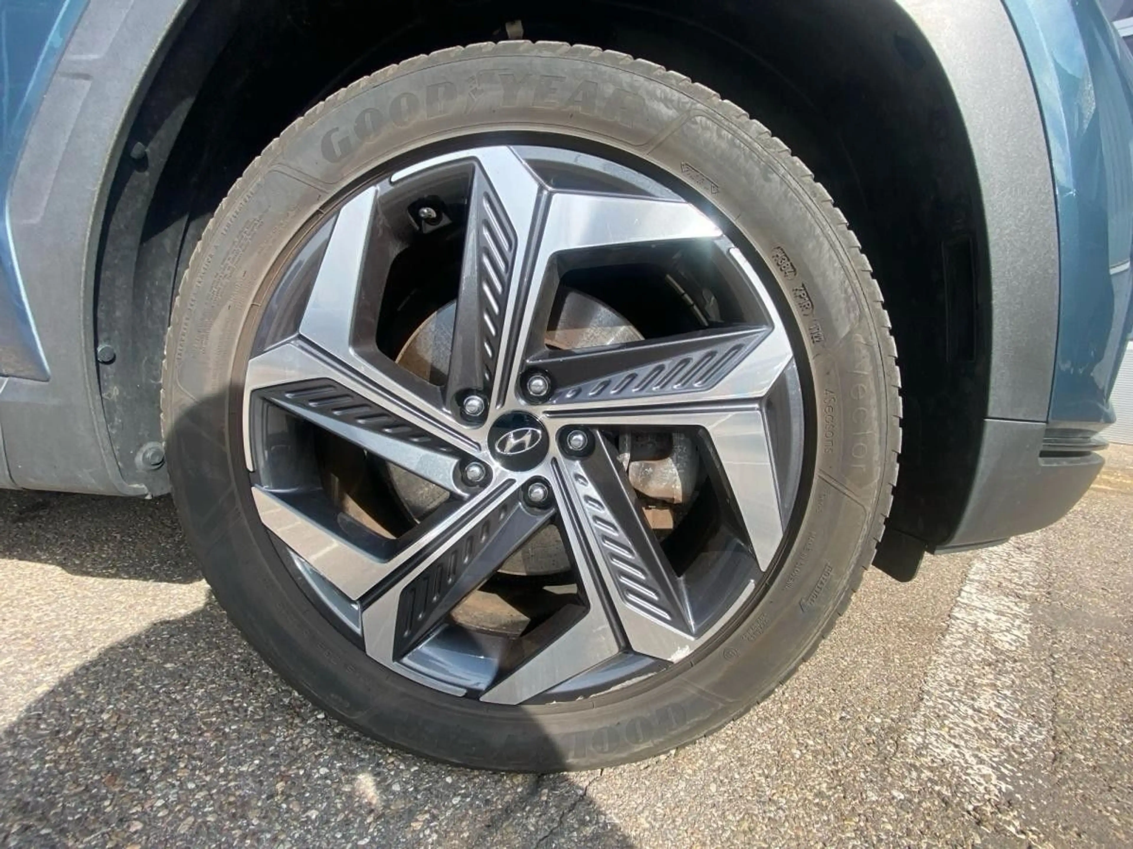 Hyundai TUCSON Prime Plug-In Hybrid 4WD — photo 10