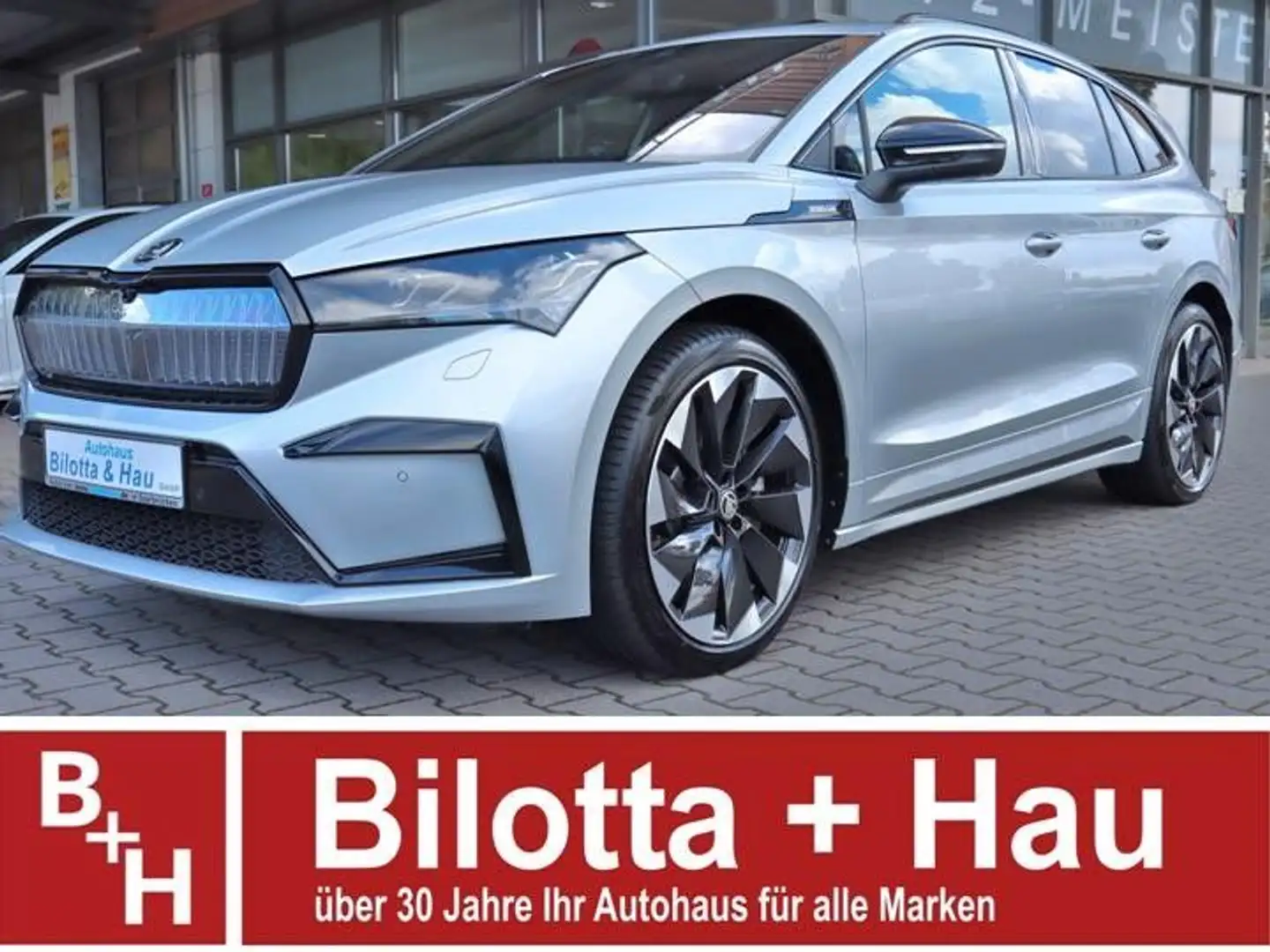 Skoda Enyaq iV 80x Sportline 4X4 !! LED+Navi+Kamera !! Plateado - 1