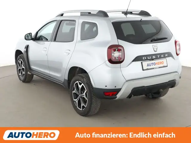 Dacia Duster view 4