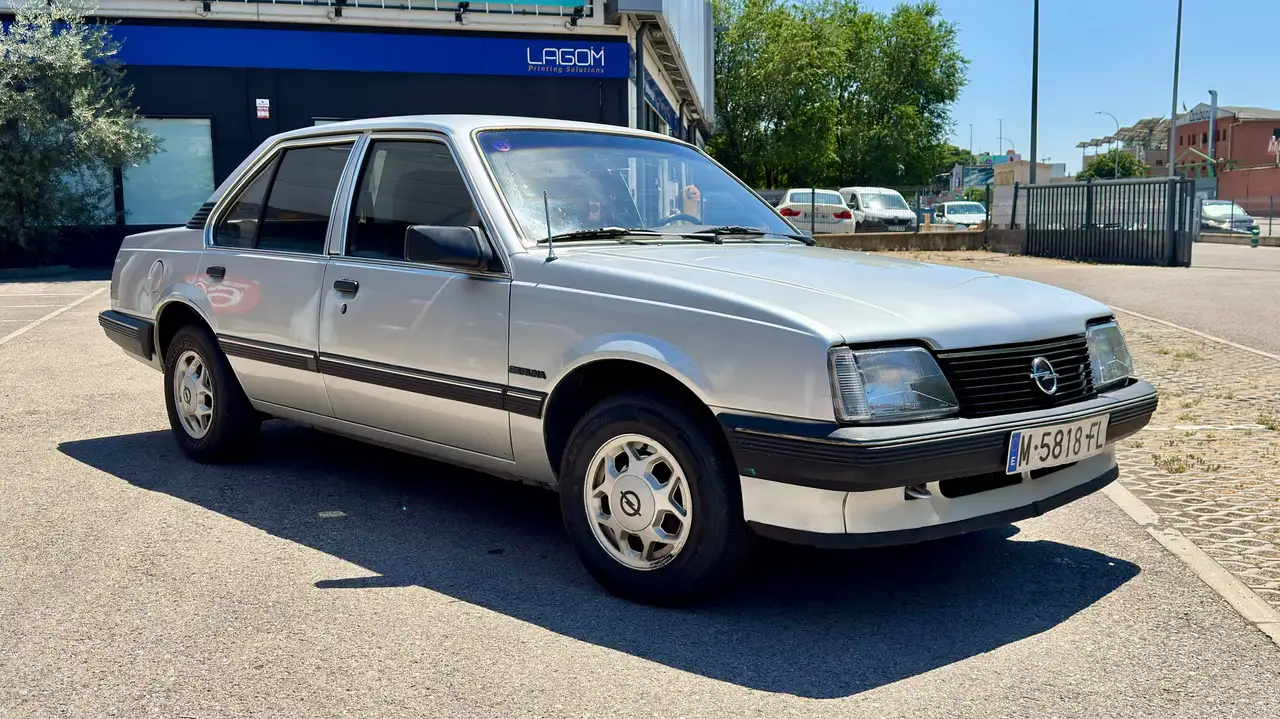 Opel Ascona 1.8i GLS GLS, foto 7