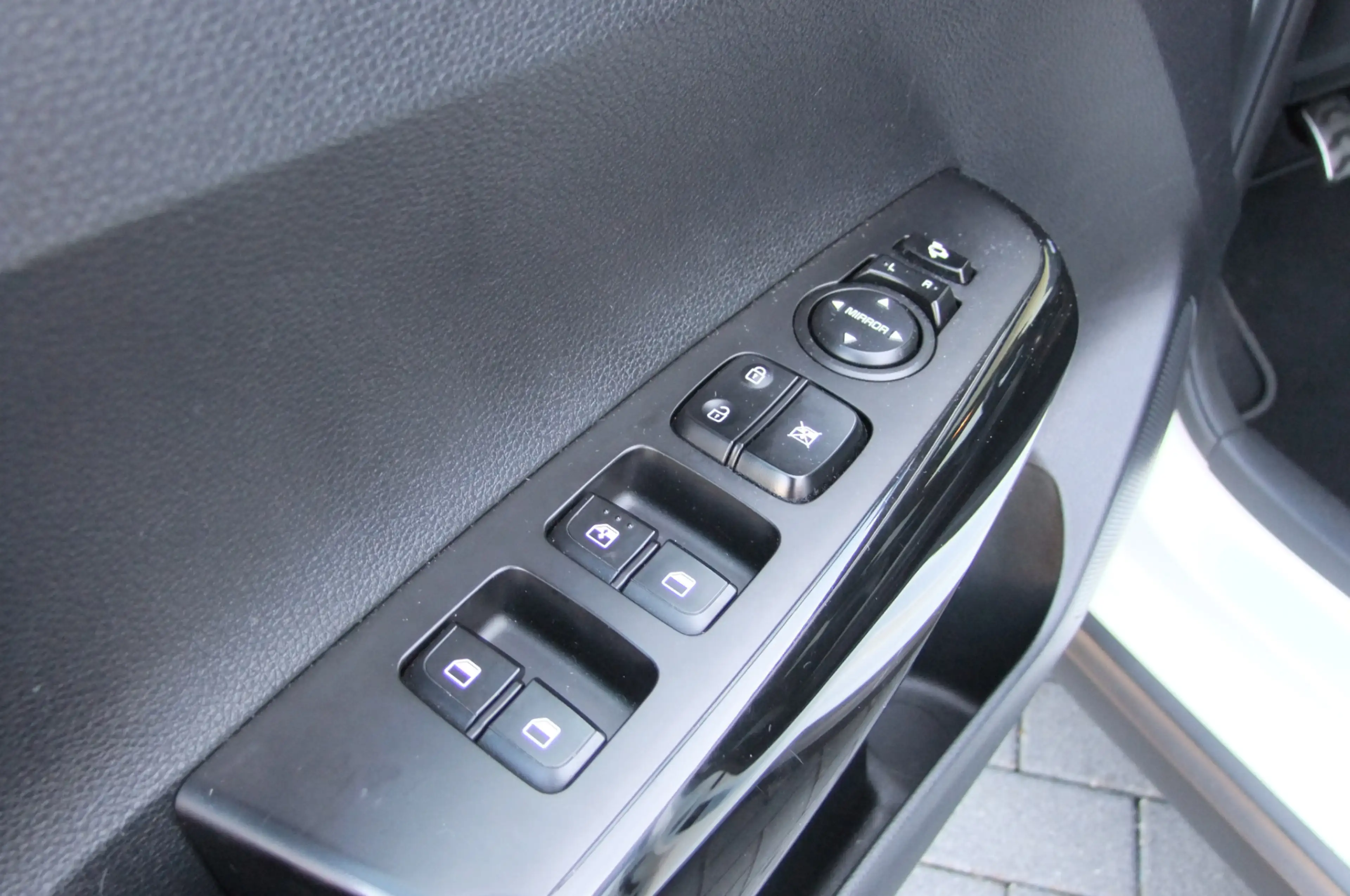Kia Picanto 1.0 T-GDI X-Line/ Stoelverwarming/ Carplay/ Camera — photo 18