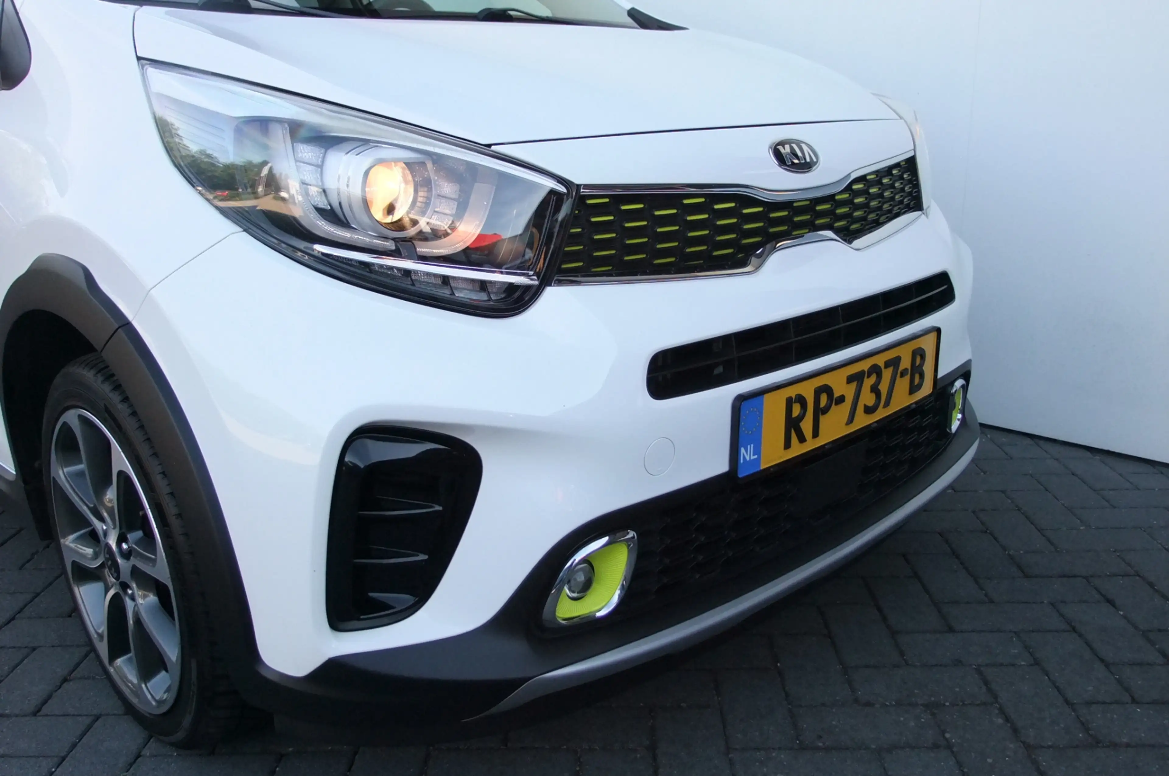 Kia Picanto 1.0 T-GDI X-Line/ Stoelverwarming/ Carplay/ Camera — photo 13