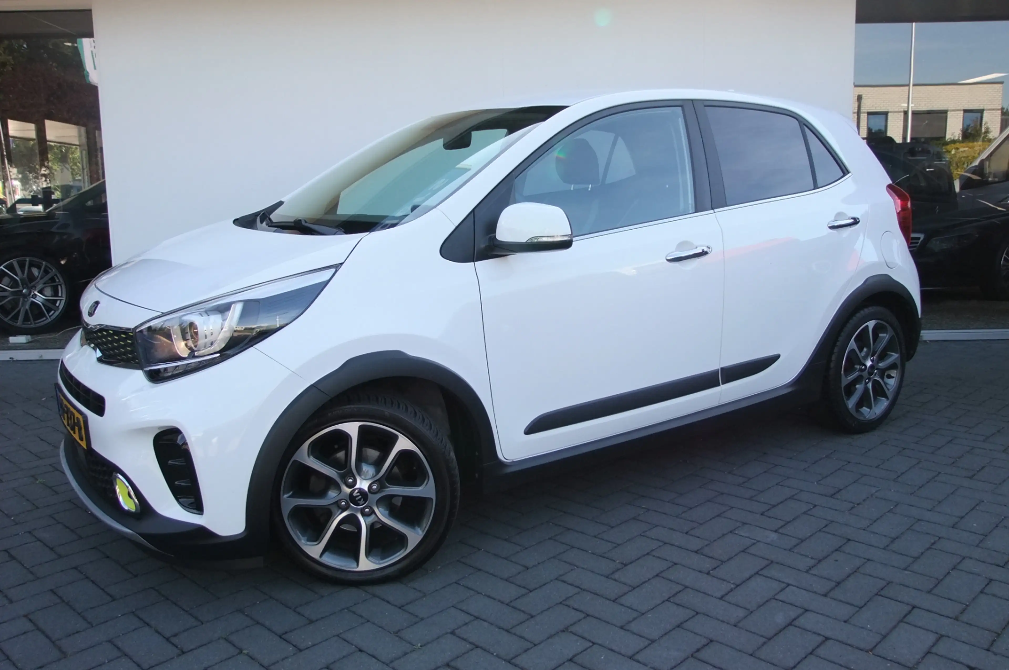 Kia Picanto 1.0 T-GDI X-Line/ Stoelverwarming/ Carplay/ Camera — photo 2