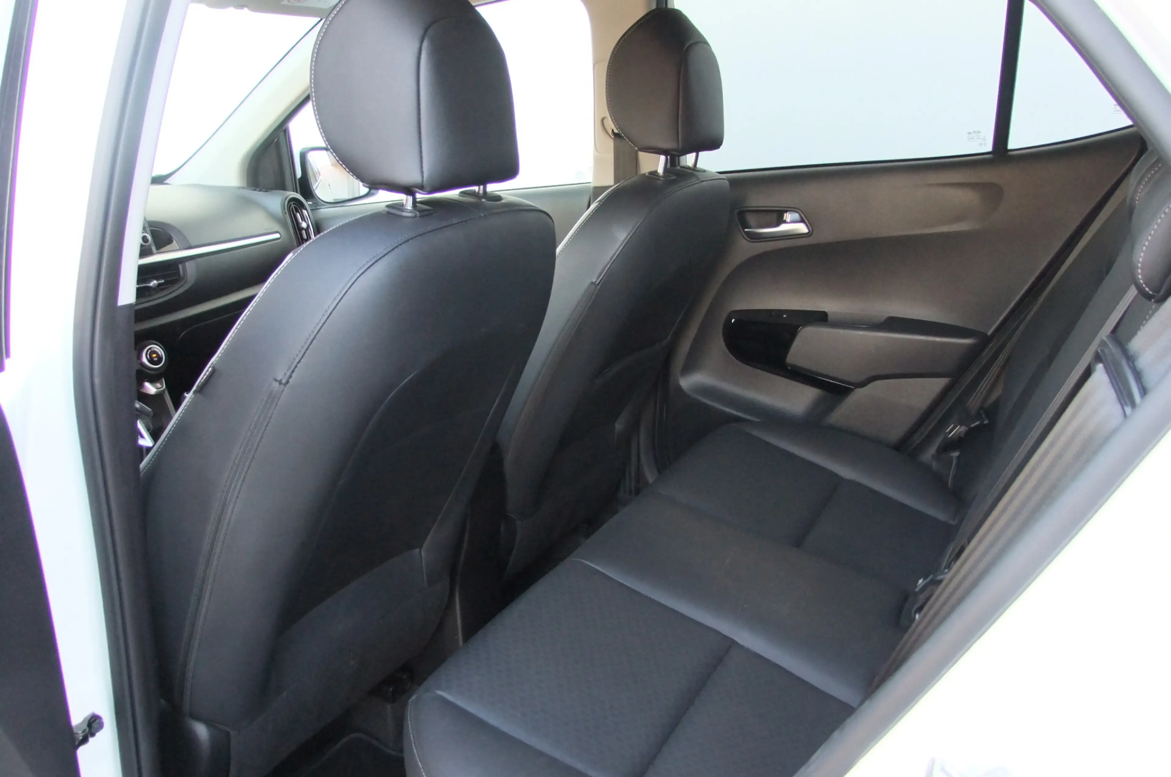 Kia Picanto 1.0 T-GDI X-Line/ Stoelverwarming/ Carplay/ Camera — photo 19