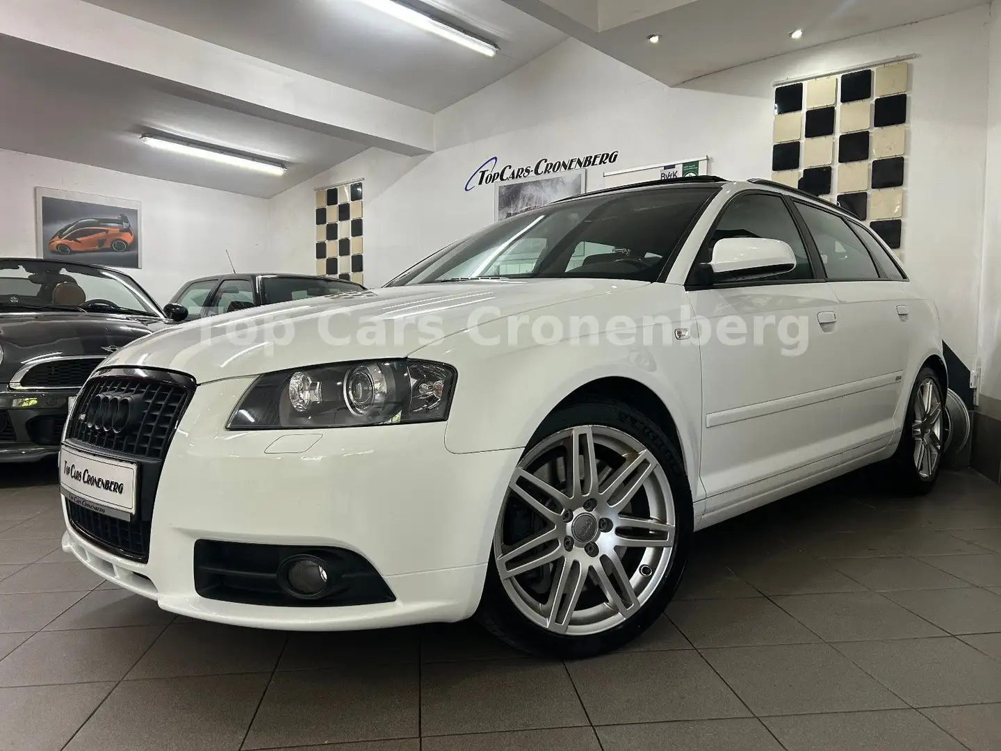 Audi A3 3.2 S line Sportpaket plus quattro*Pano*Navi Bianco - 2