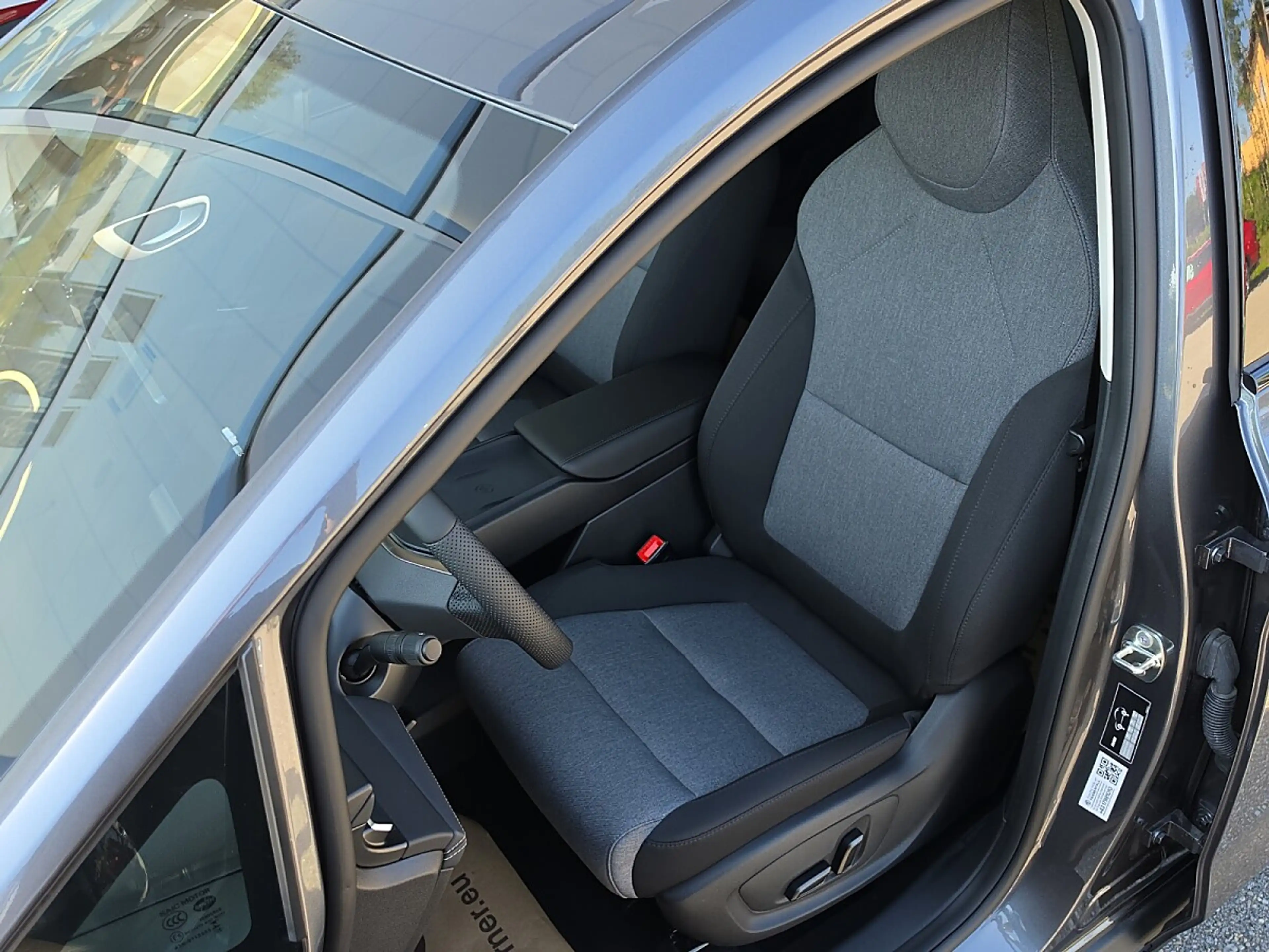 MG MG4 EV Urban 54 kWh Luxury *inkl. 2.000,-- Eintausc... — photo 10