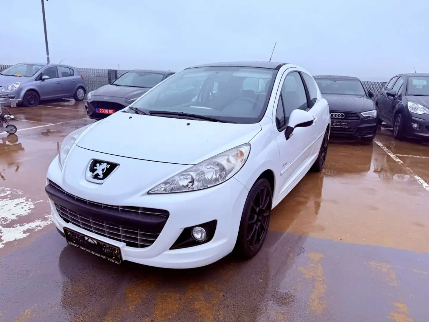 Peugeot 207 1.4 95ch Forever Blanc - 1