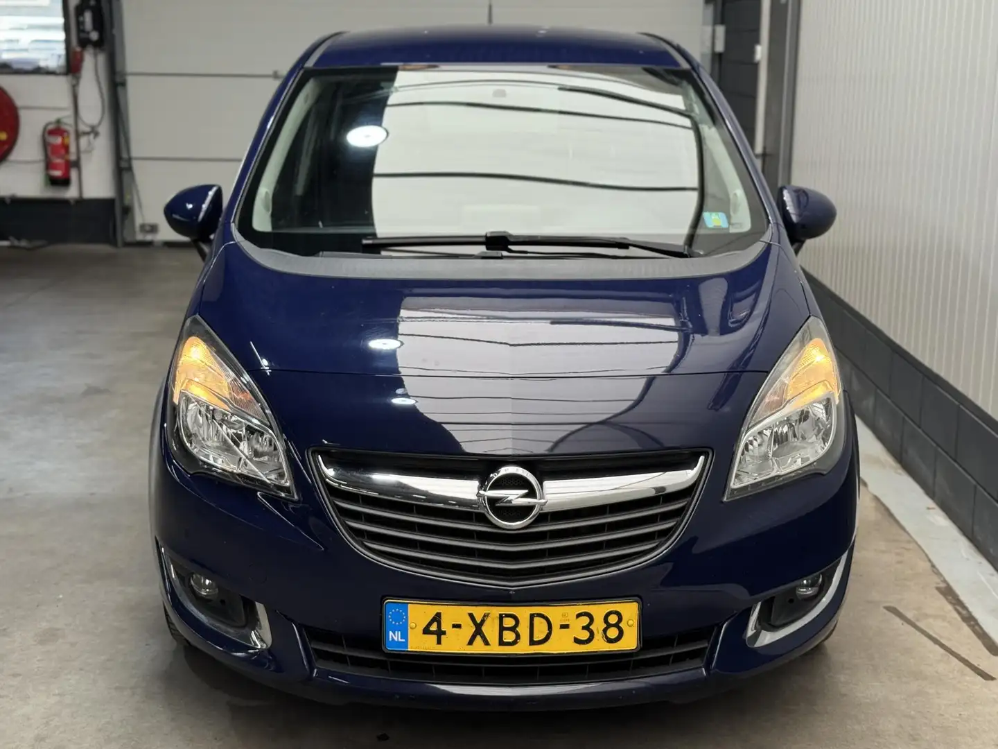 Opel Meriva 1.4 Turbo Design Edition Nette wagen. Vol jaar APK Blauw - 2