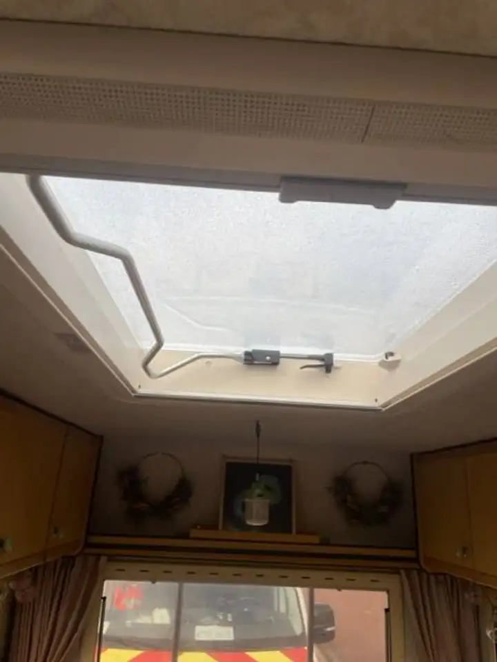 Mazda E Series 2200 MABO camper unit, foto 11