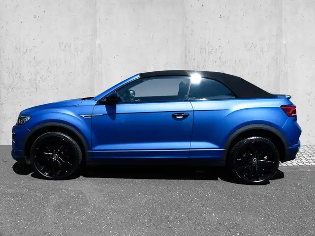 Volkswagen T-Roc view 4