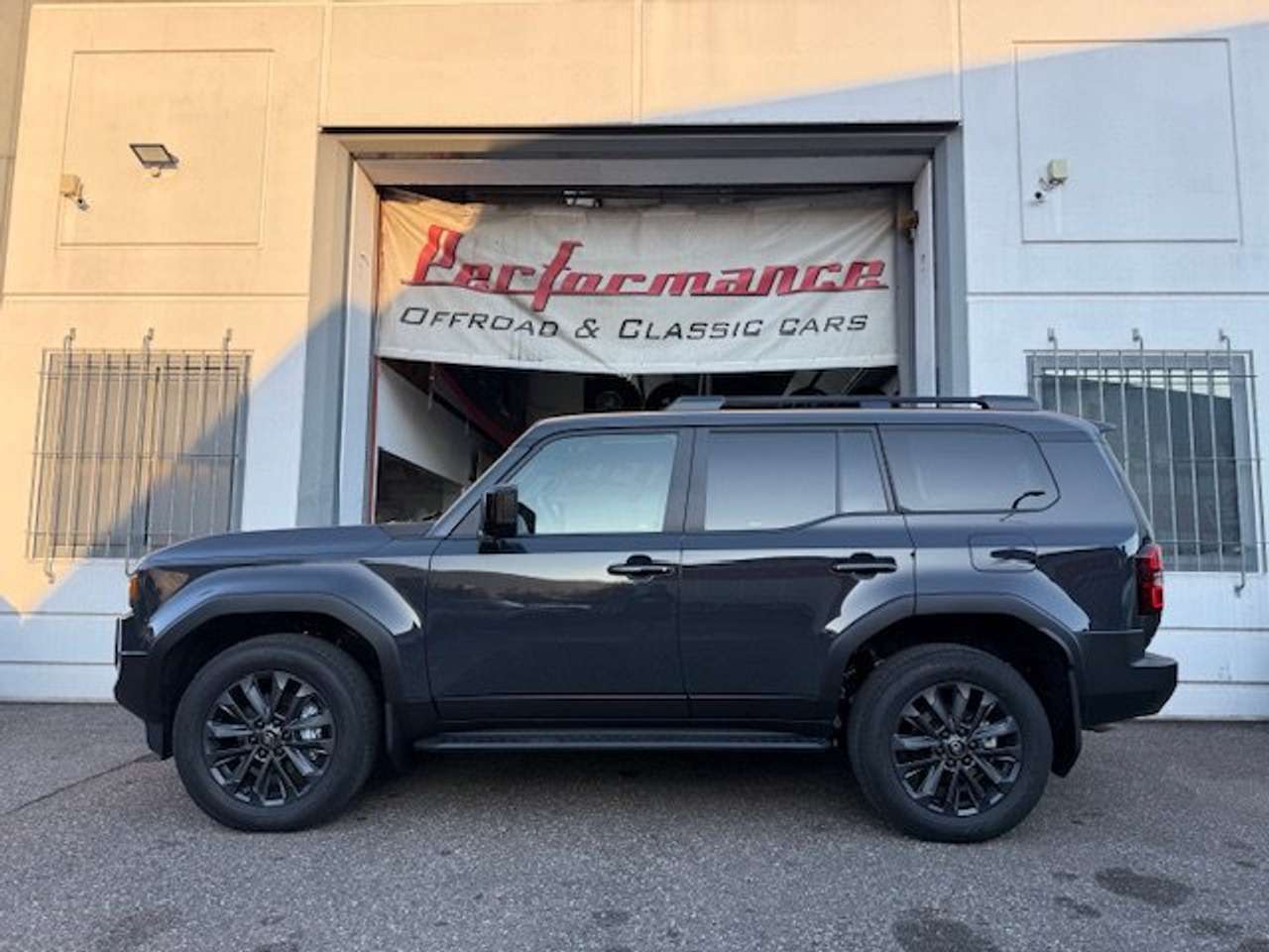 Toyota Land Cruiser 250 PRESIDENT 7 POSTI /PELLE MARRONE