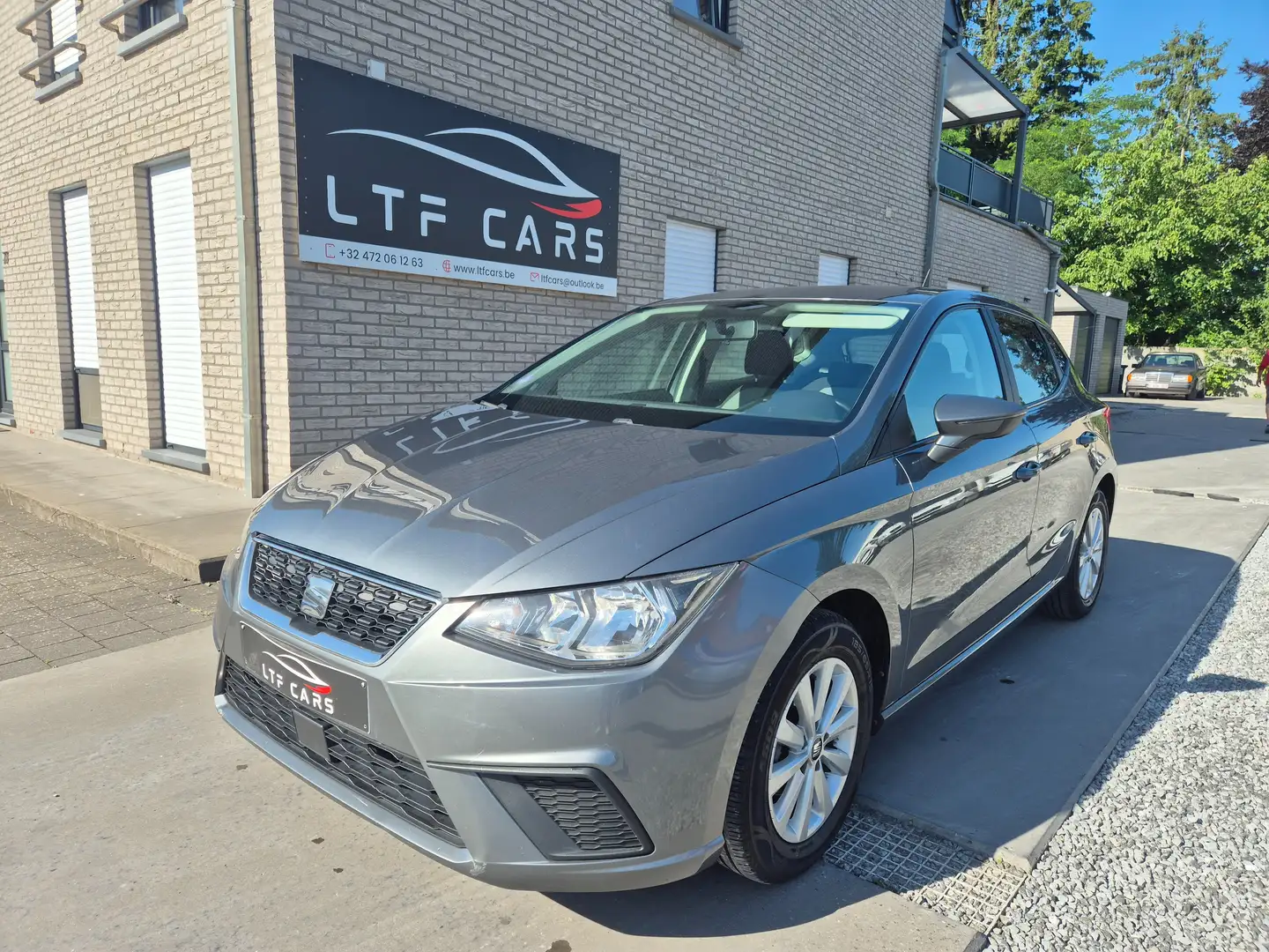 SEAT Ibiza 1.0i MPI Reference Gris - 1