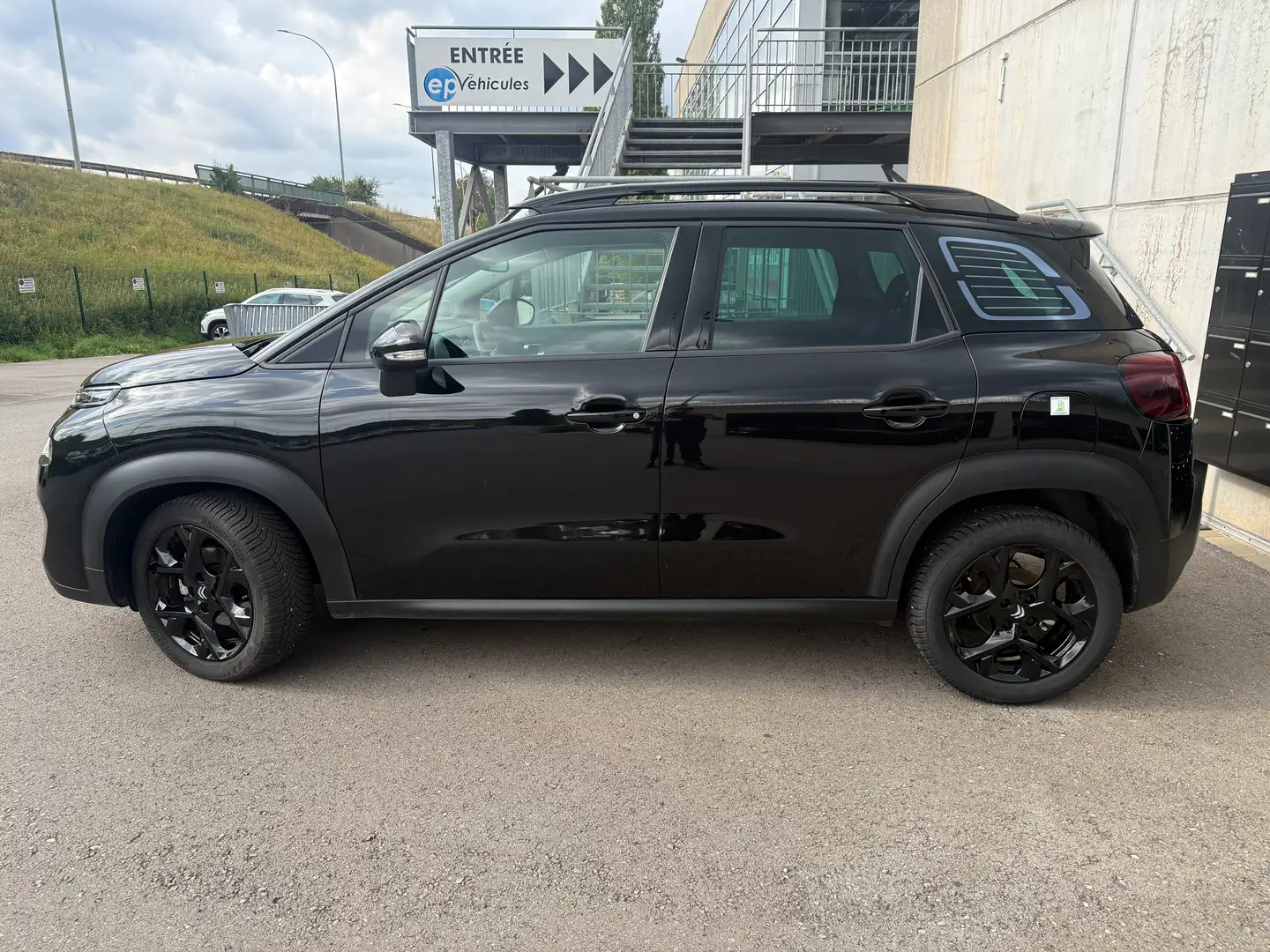 Citroen C3 Aircross 1.2 PURETECH 110 MAX Noir - 2