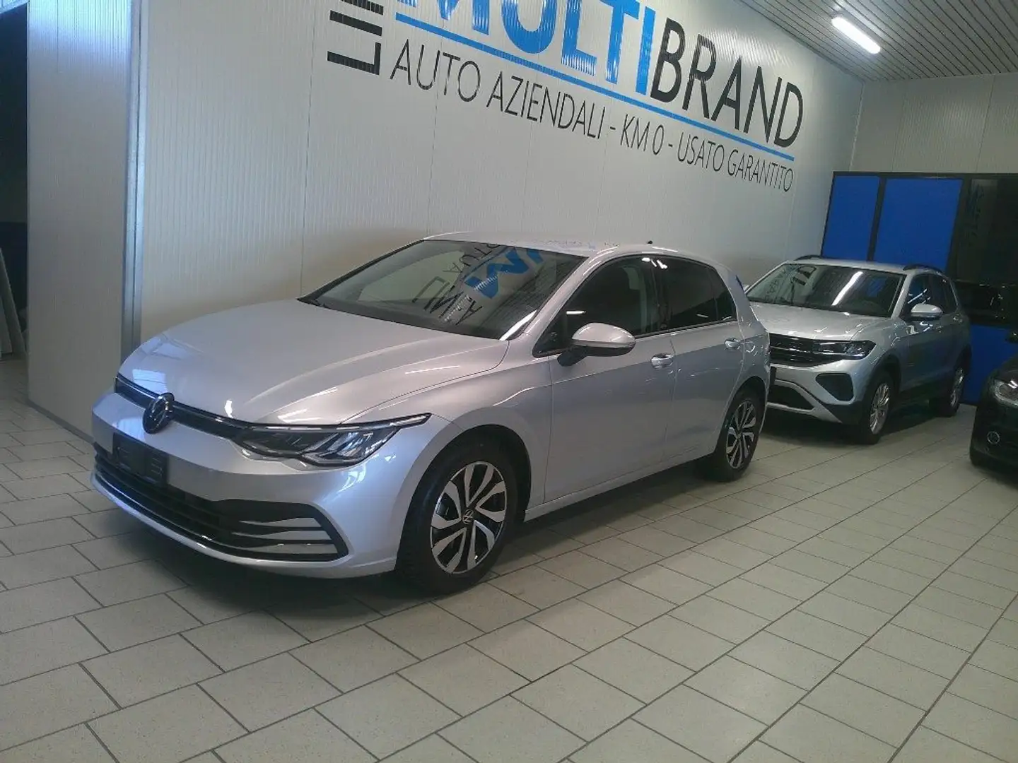 Volkswagen Golf 10 TSI Move Style Navi Led Pack Winter Garanzia24M Argento - 1