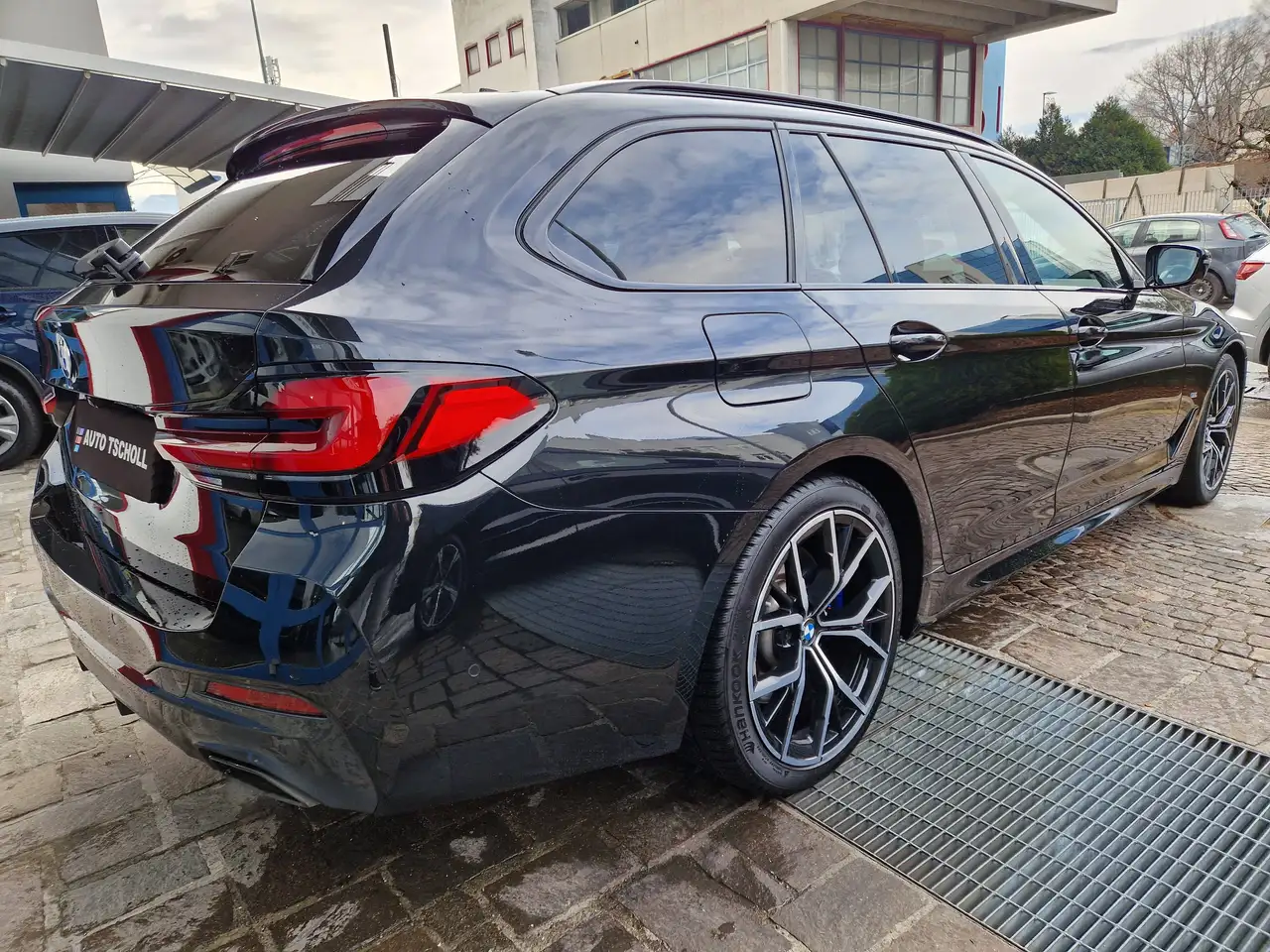 BMW 530 d 286Cv xDrive M Sport LED VirCock OpenSky 19"Navi, миниатюра 3