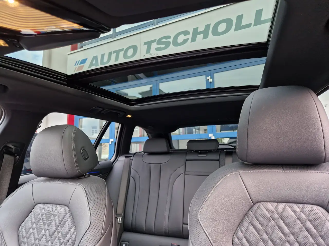 BMW 530 d 286Cv xDrive M Sport LED VirCock OpenSky 19"Navi, миниатюра 15
