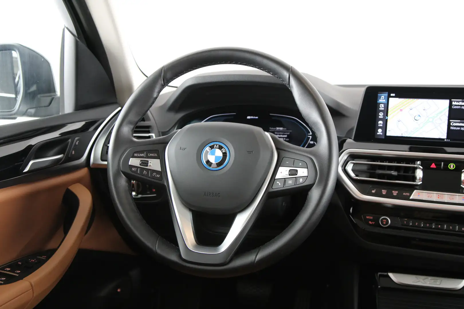 BMW X3 xDrive30e High Executive Schwarz - 2