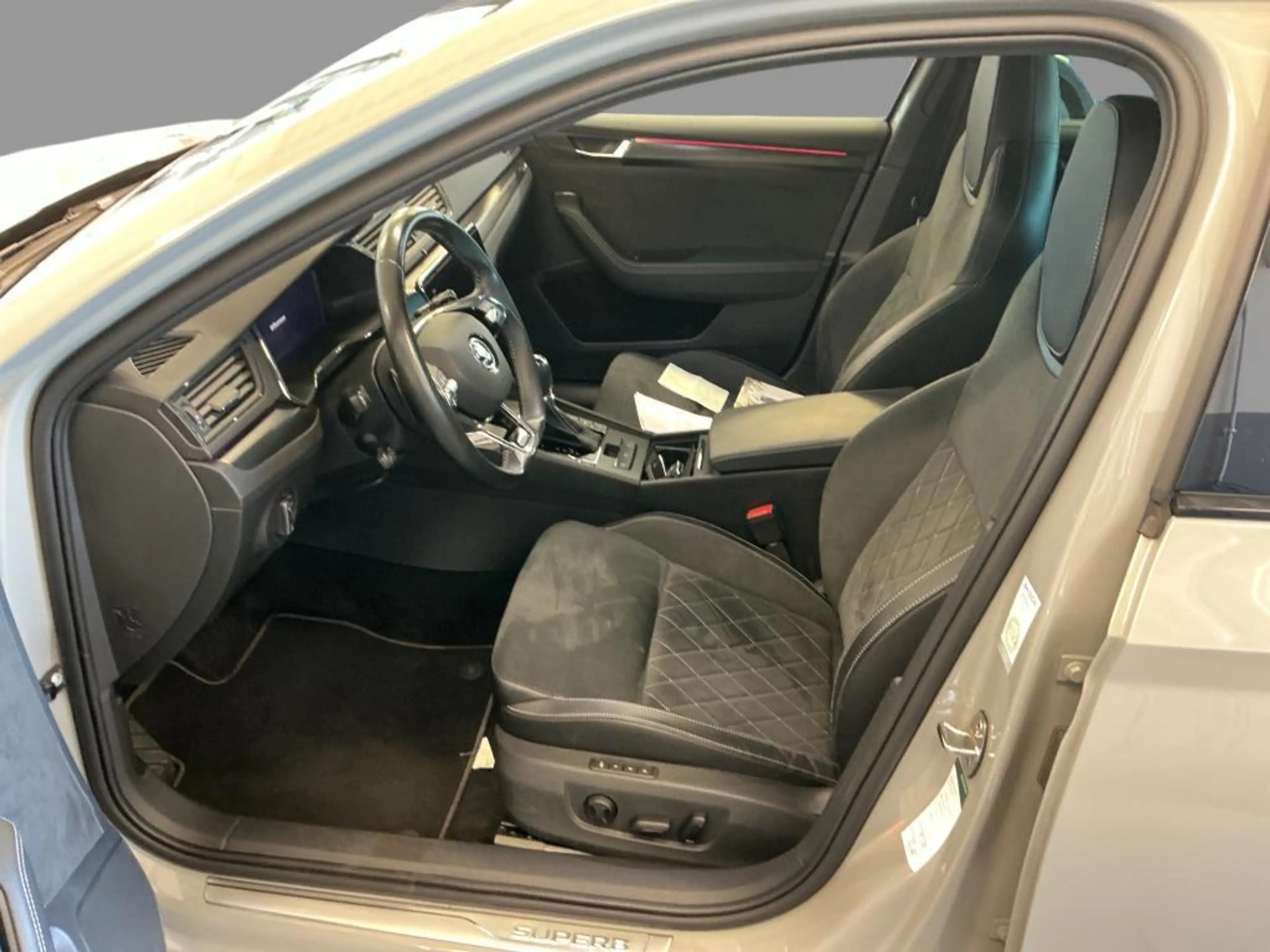 Skoda Superb Combi 1.4 TSI iV Sportline Business | Trekhaak | A — photo 5