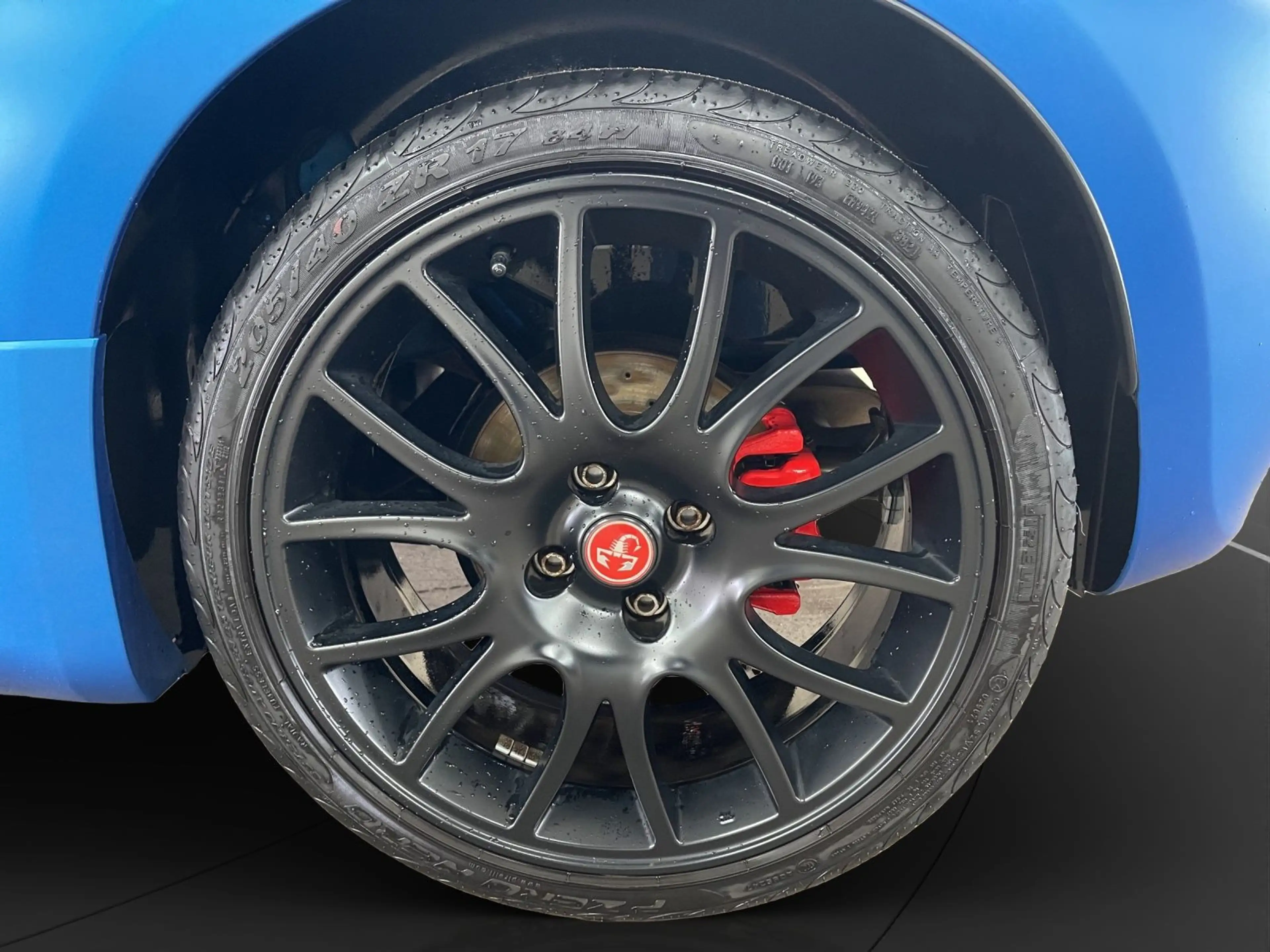 Abarth 500 F595 1.4 T-Jet Record Monza LM 17" PDC Klima — photo 11