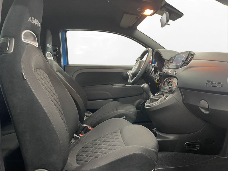 Abarth 500 F595 1.4 T-Jet Record Monza LM 17" PDC Klima — photo 15