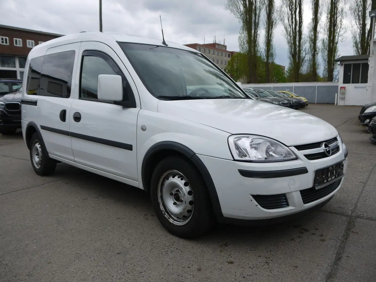 Opel Combo Edition/Klima/Voll Verglast/2. Sitzreihe Bílá - 1