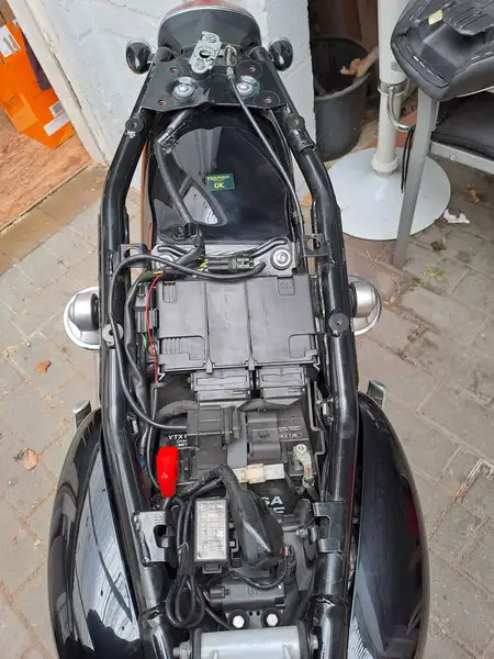 Triumph Bonneville T120 - foto 8