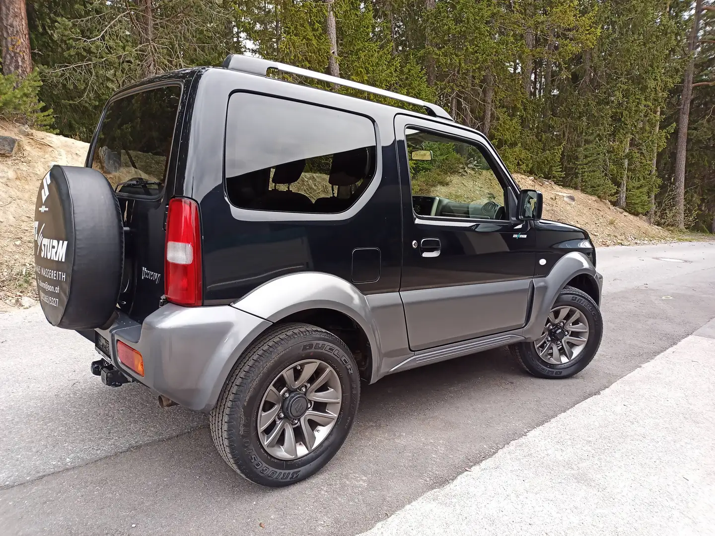Suzuki Jimny Jimny 1,3 VX L3 deluxe VX L3 deluxe Schwarz - 1